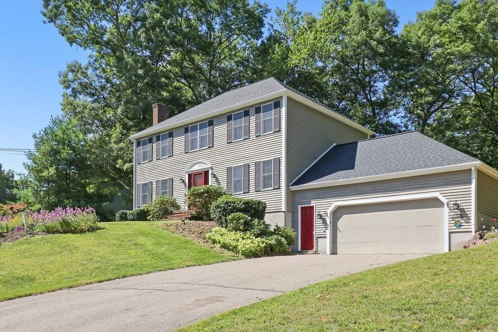 Single Family Residence at 41 Virginia Ave, North Attleboro MA 02763, North Attleboro, photo 29 of 32