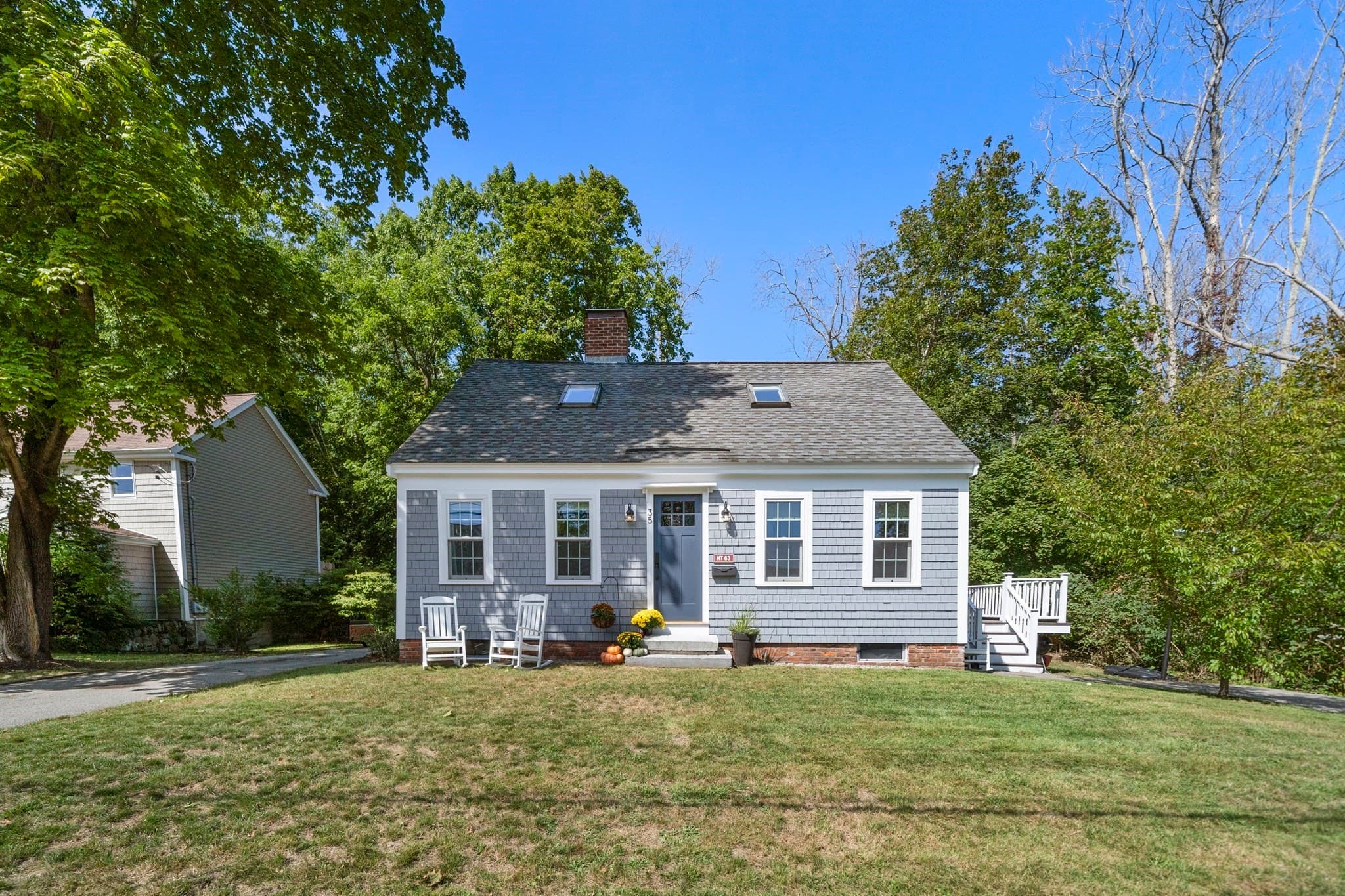 35 Smith Pl, Cohasset MA 02025