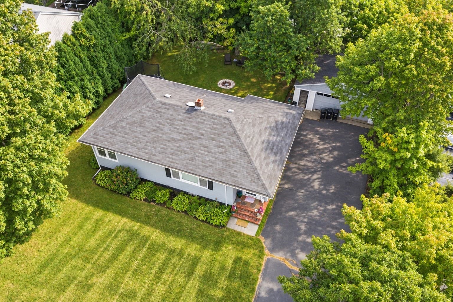 Single Family Residence at 7 Norfolk Ave, Dartmouth MA 02747, Dartmouth, photo 2 of 26