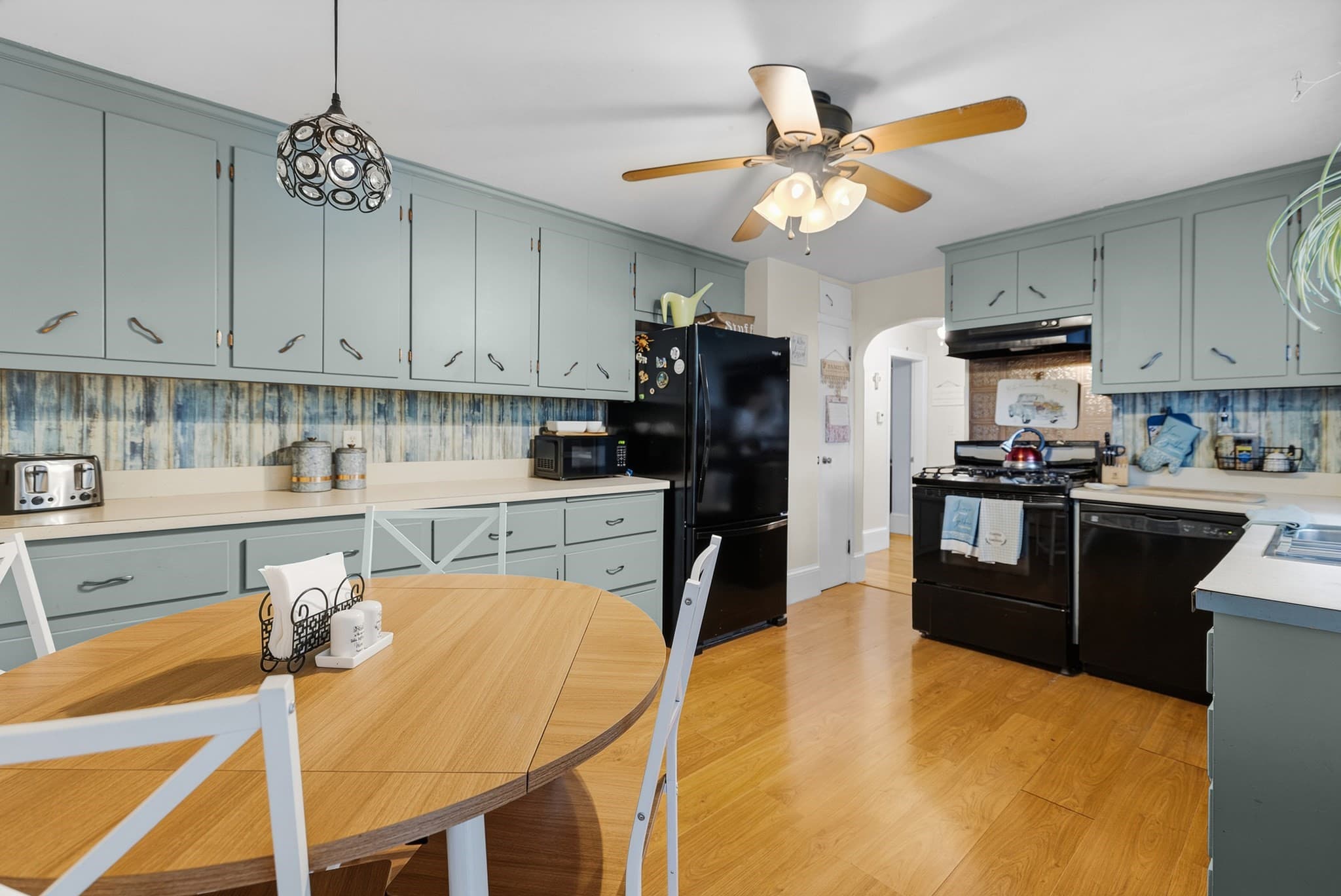 Single Family Residence at 7 Norfolk Ave, Dartmouth MA 02747, Dartmouth, photo 8 of 26