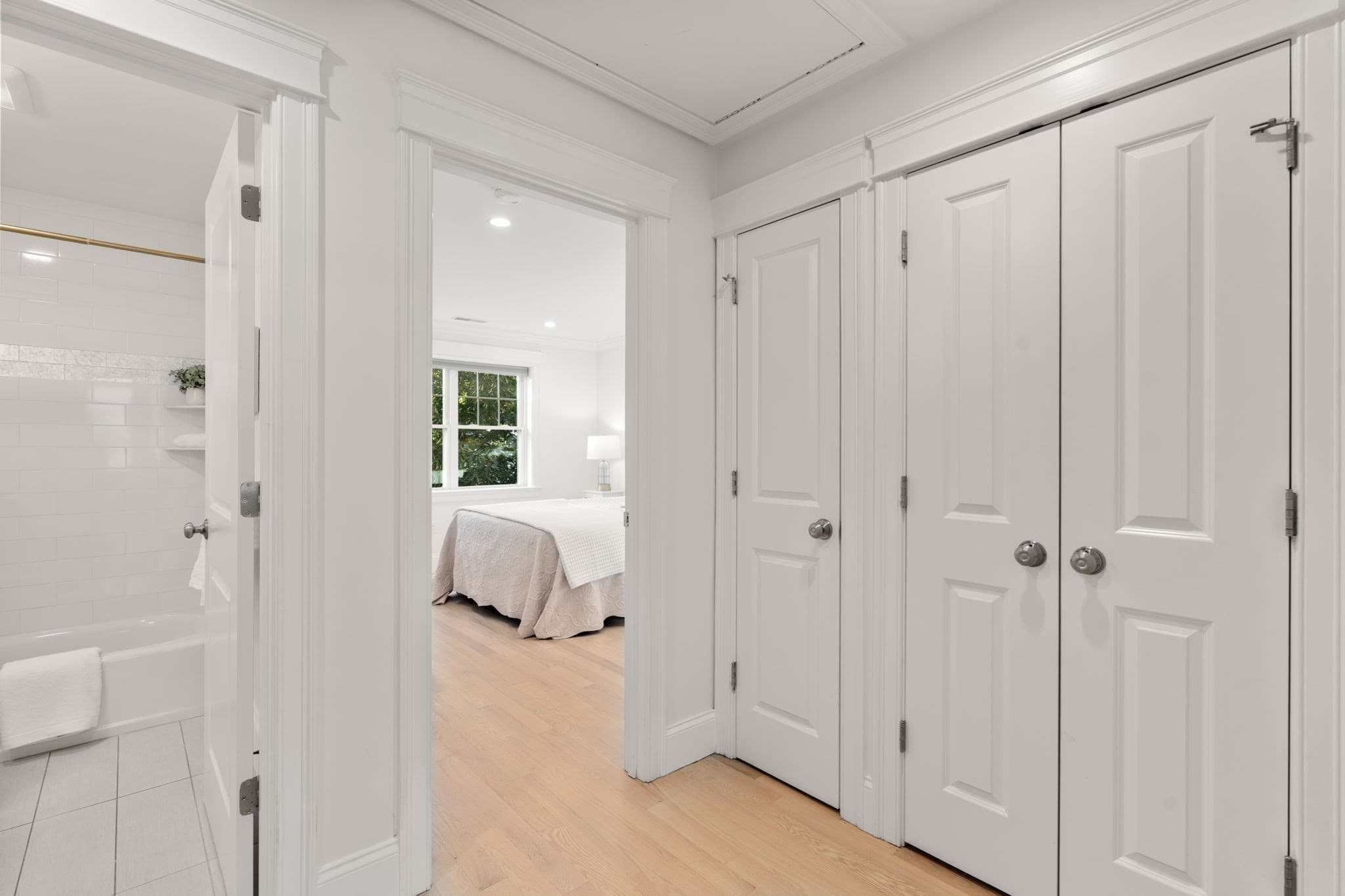 Condominium at 156 Ash Street # 2, Waltham MA 02453, Waltham, photo 24 of 35