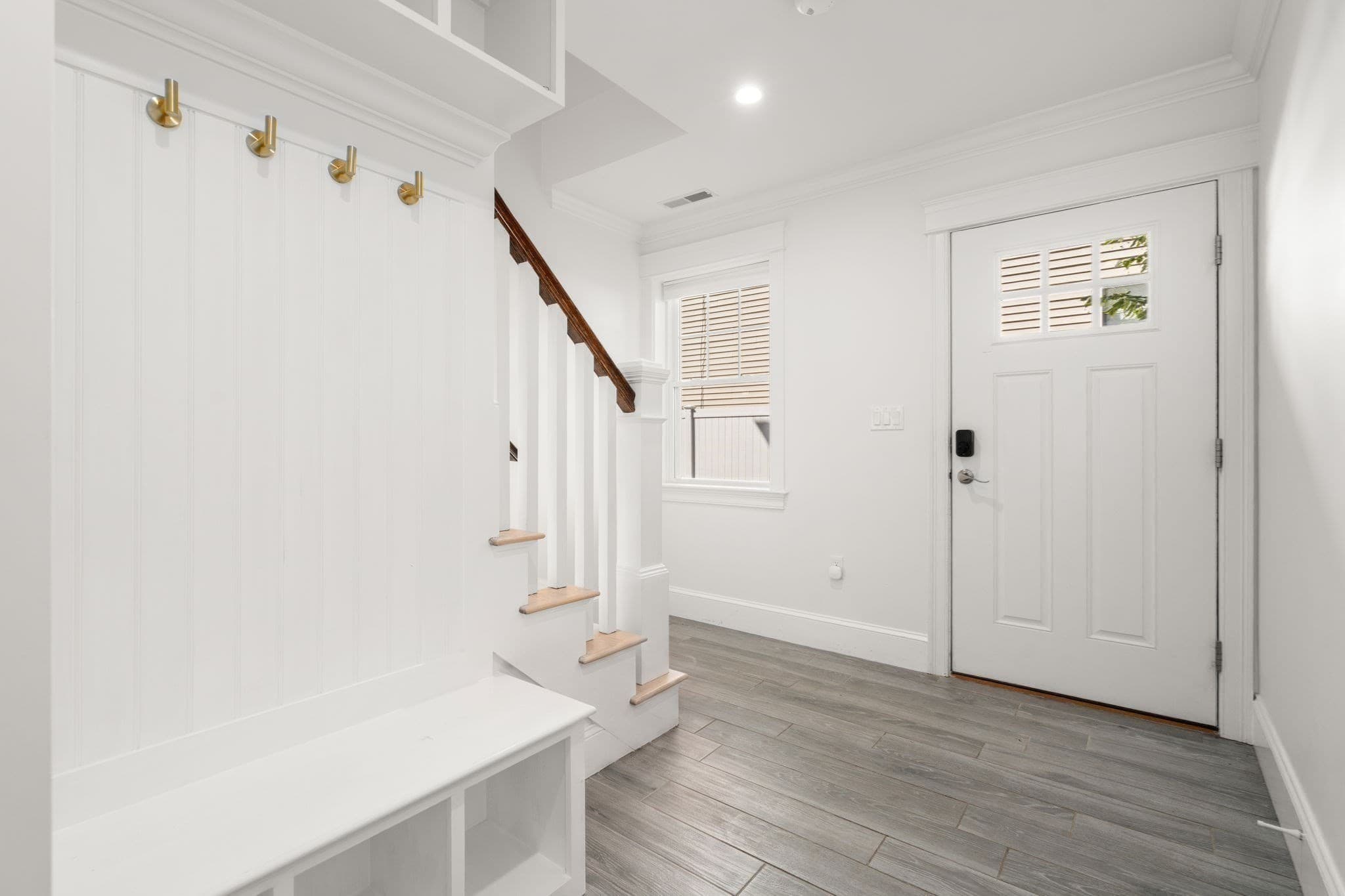 Condominium at 156 Ash Street # 2, Waltham MA 02453, Waltham, photo 25 of 35