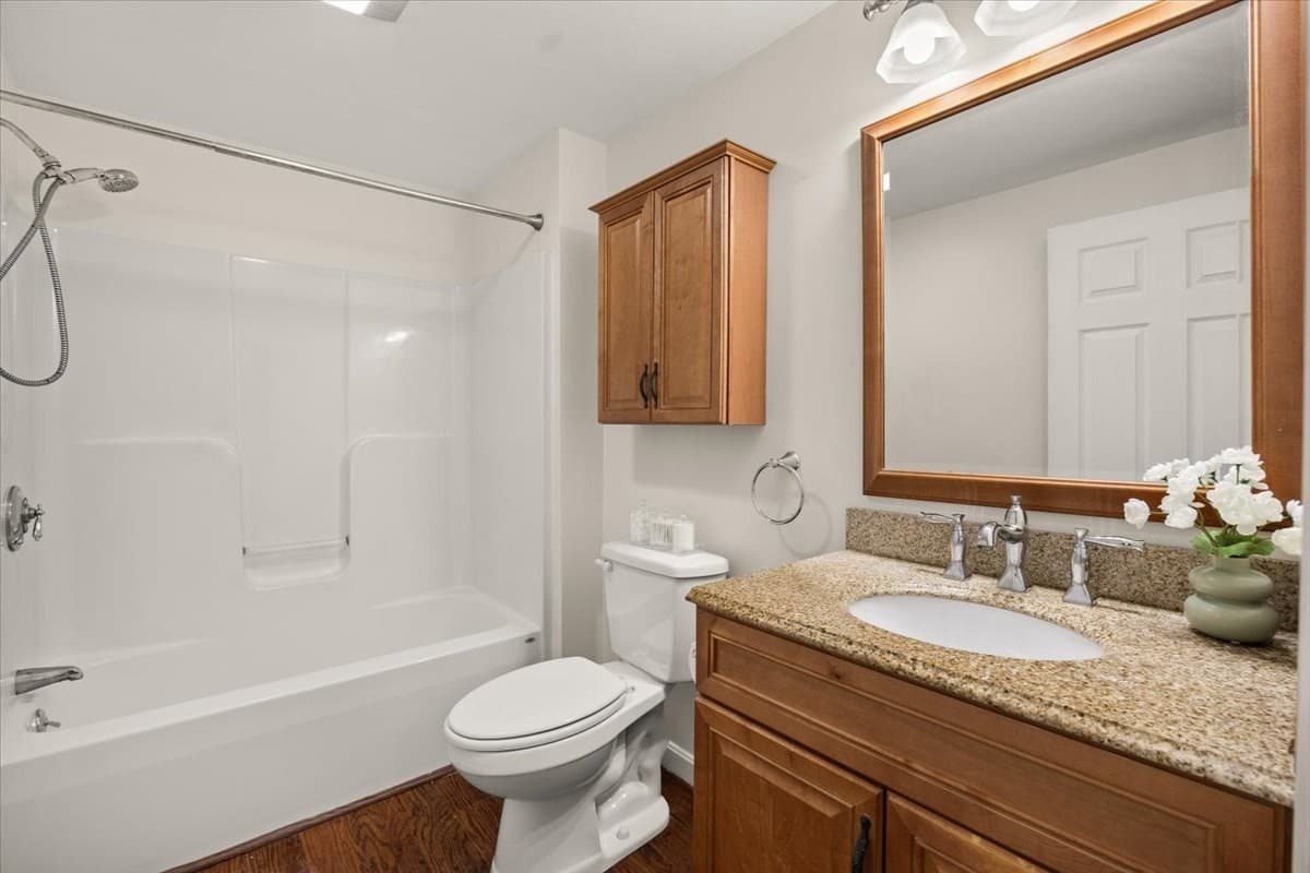 Single Family Residence at 201 Tiffany St, Attleboro MA 02703, Attleboro, photo 13 of 27