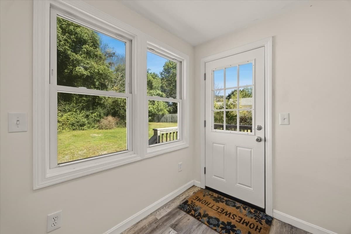 Single Family Residence at 201 Tiffany St, Attleboro MA 02703, Attleboro, photo 18 of 27