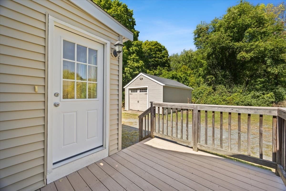 Single Family Residence at 201 Tiffany St, Attleboro MA 02703, Attleboro, photo 21 of 27