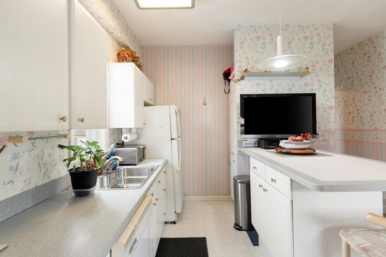3 Family - 3 Units Up/Down at 11 Tudor St, Lynn MA 01902, Lynn, photo 22 of 42
