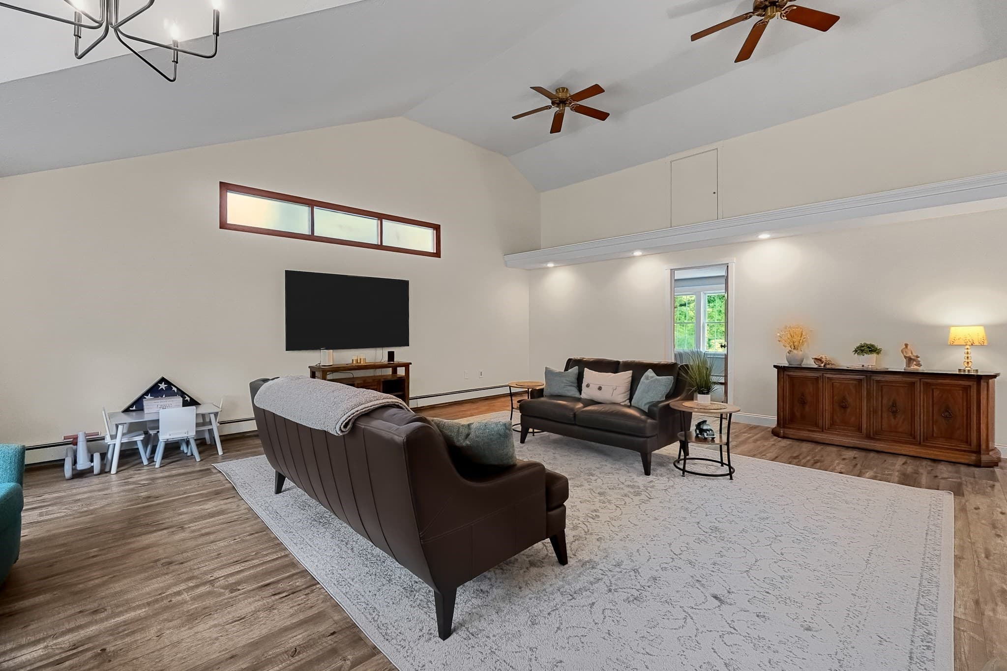 Single Family Residence at 95 Lakeside Ave, Lakeville MA 02347, Lakeville, photo 12 of 28