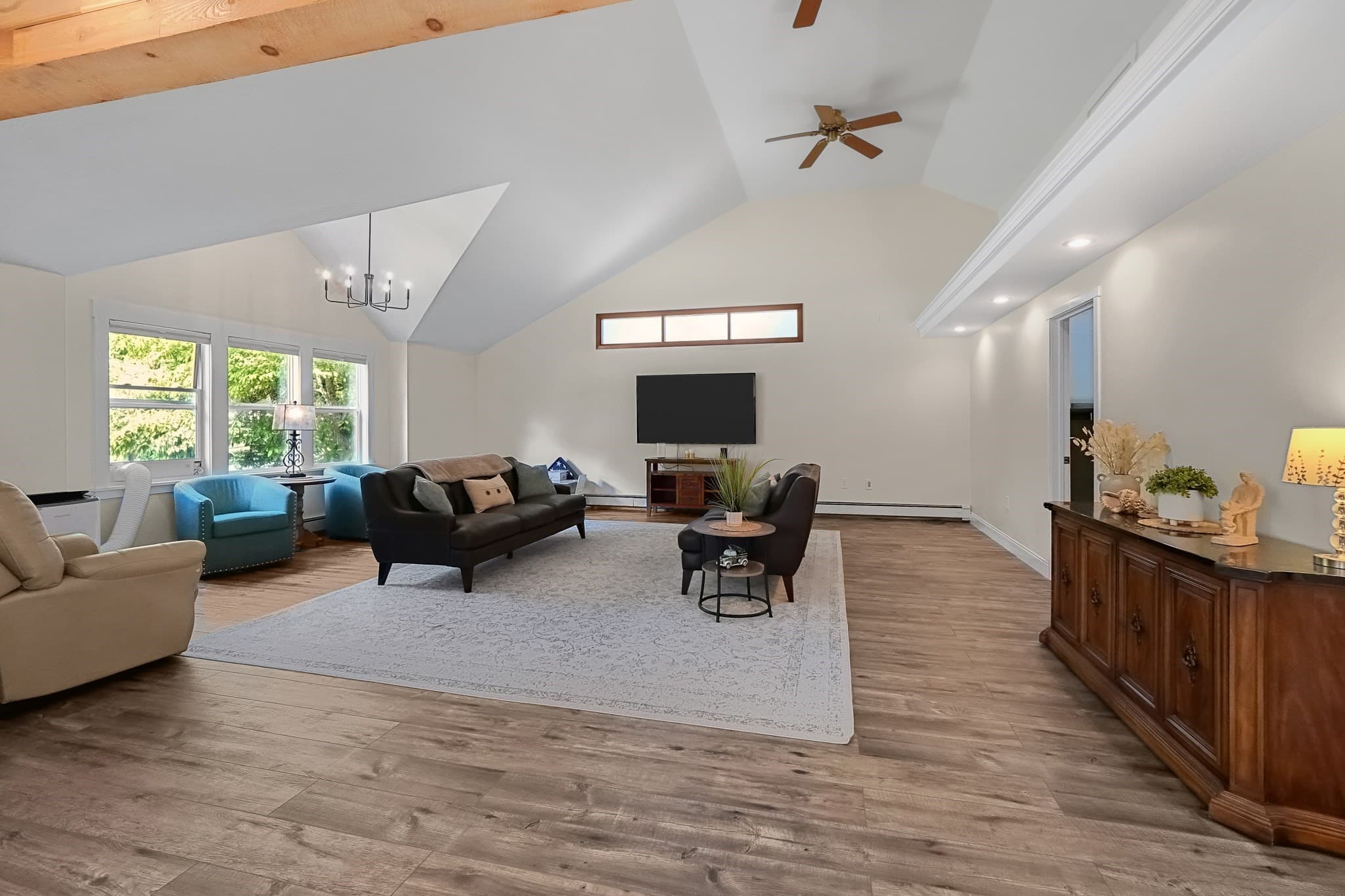 Single Family Residence at 95 Lakeside Ave, Lakeville MA 02347, Lakeville, photo 3 of 28