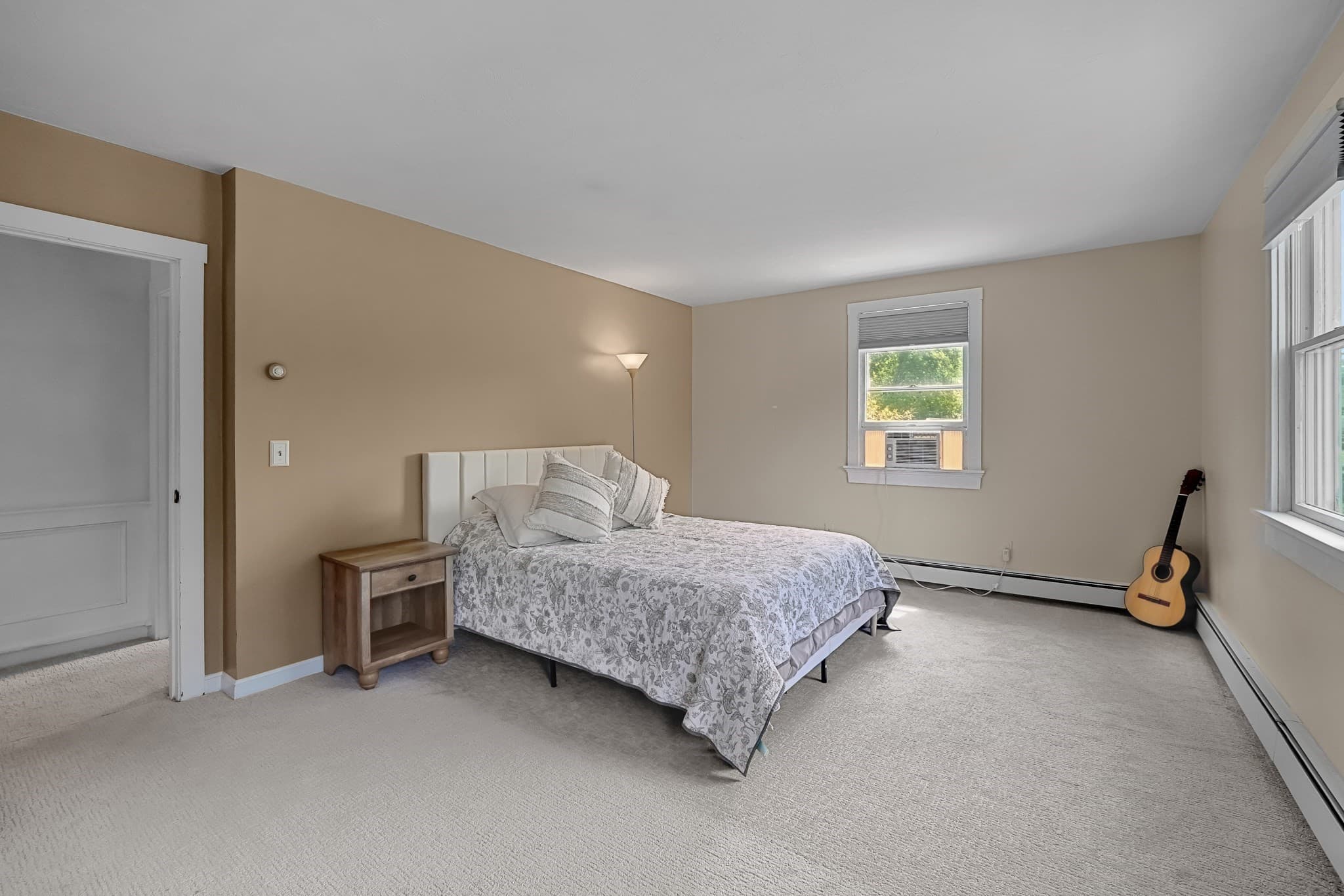 Single Family Residence at 95 Lakeside Ave, Lakeville MA 02347, Lakeville, photo 19 of 28