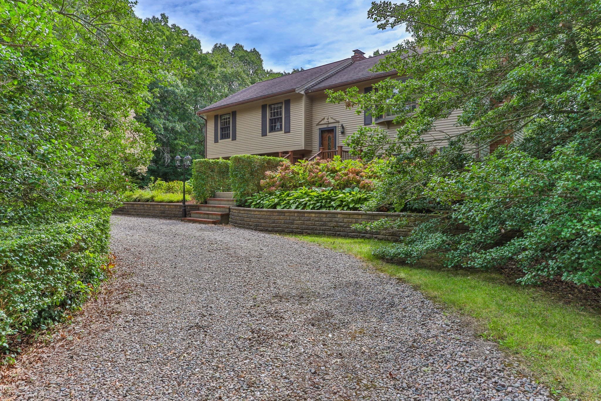 Single Family Residence at 2 Robin Rd, Sandwich MA 02563, Sandwich, photo 2 of 42