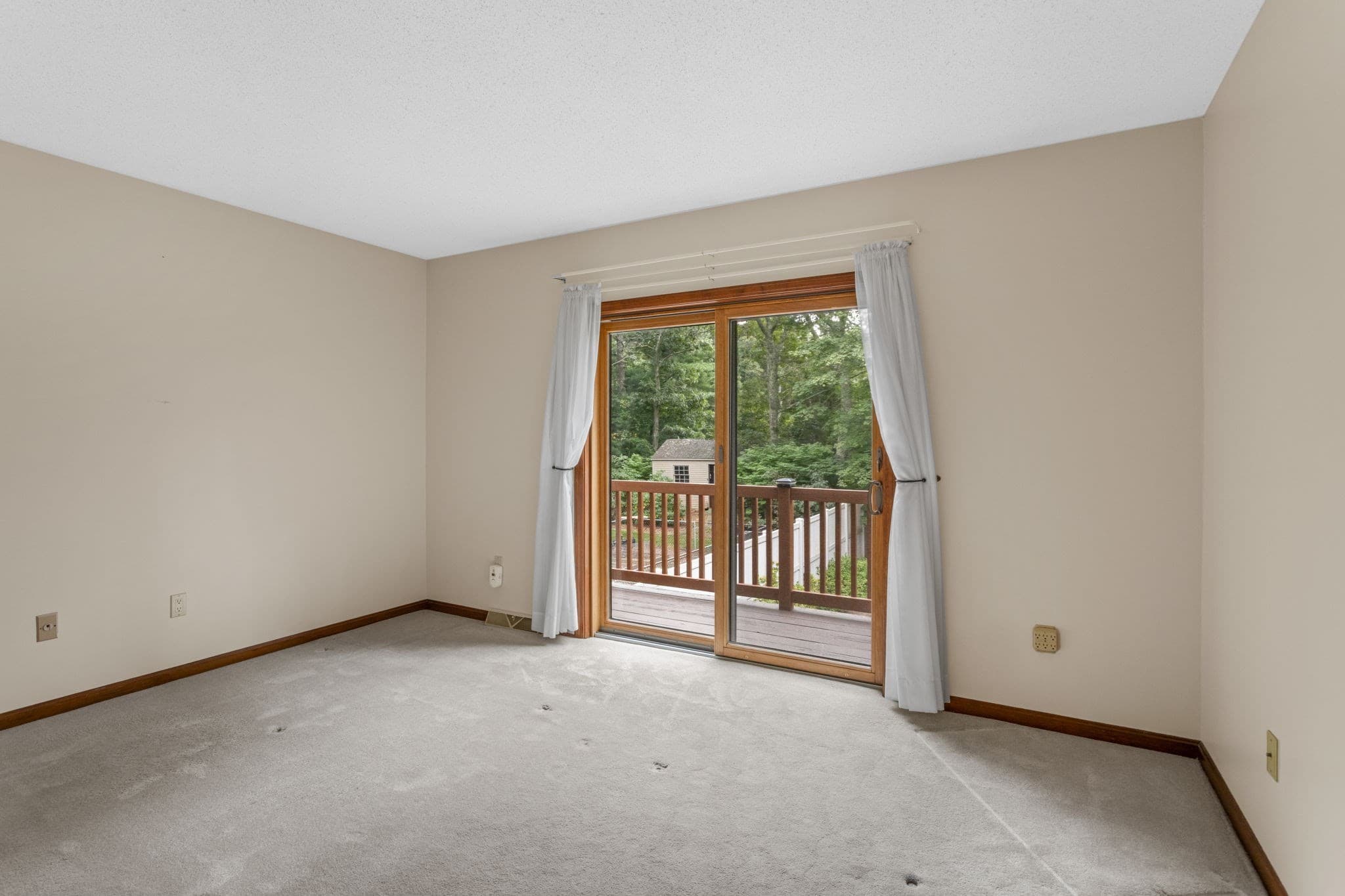 Single Family Residence at 2 Robin Rd, Sandwich MA 02563, Sandwich, photo 16 of 42