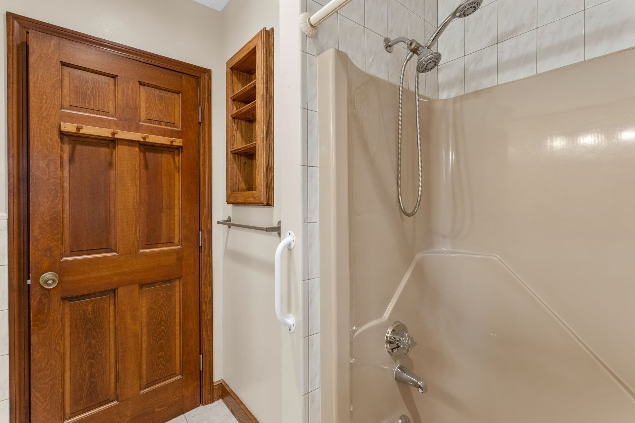 Single Family Residence at 2 Robin Rd, Sandwich MA 02563, Sandwich, photo 19 of 42
