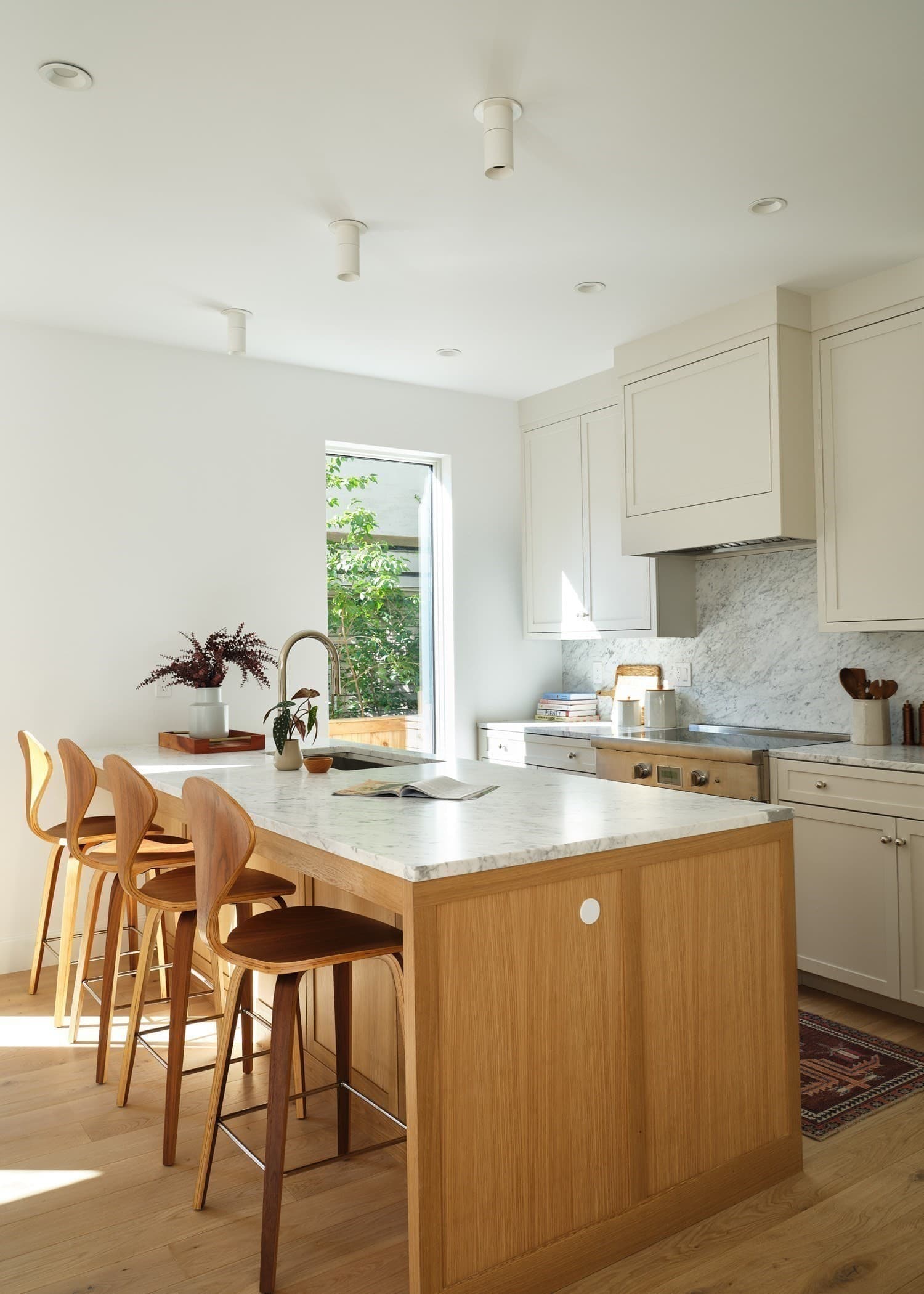 Condominium at 212 Garden Street # 212, Cambridge MA 02138, Cambridge, photo 9 of 39