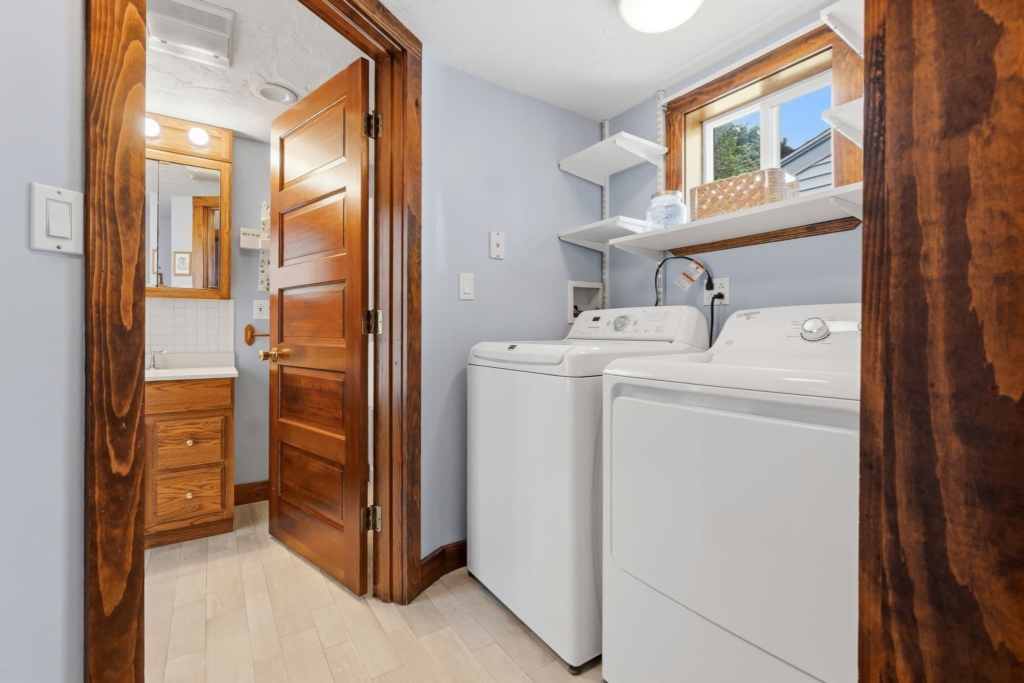 Single Family Residence at 4 Longfellow St, Beverly MA 01915, Beverly, photo 15 of 37