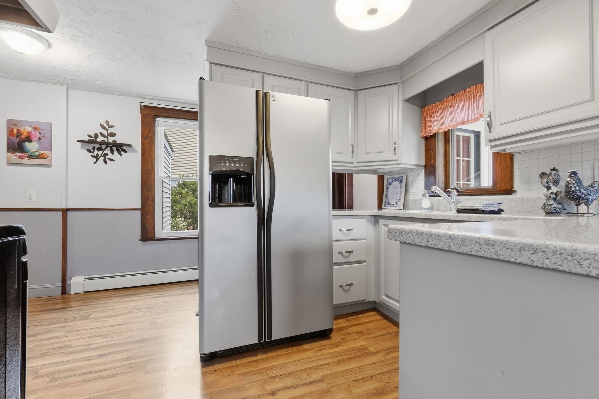 Single Family Residence at 4 Longfellow St, Beverly MA 01915, Beverly, photo 11 of 37