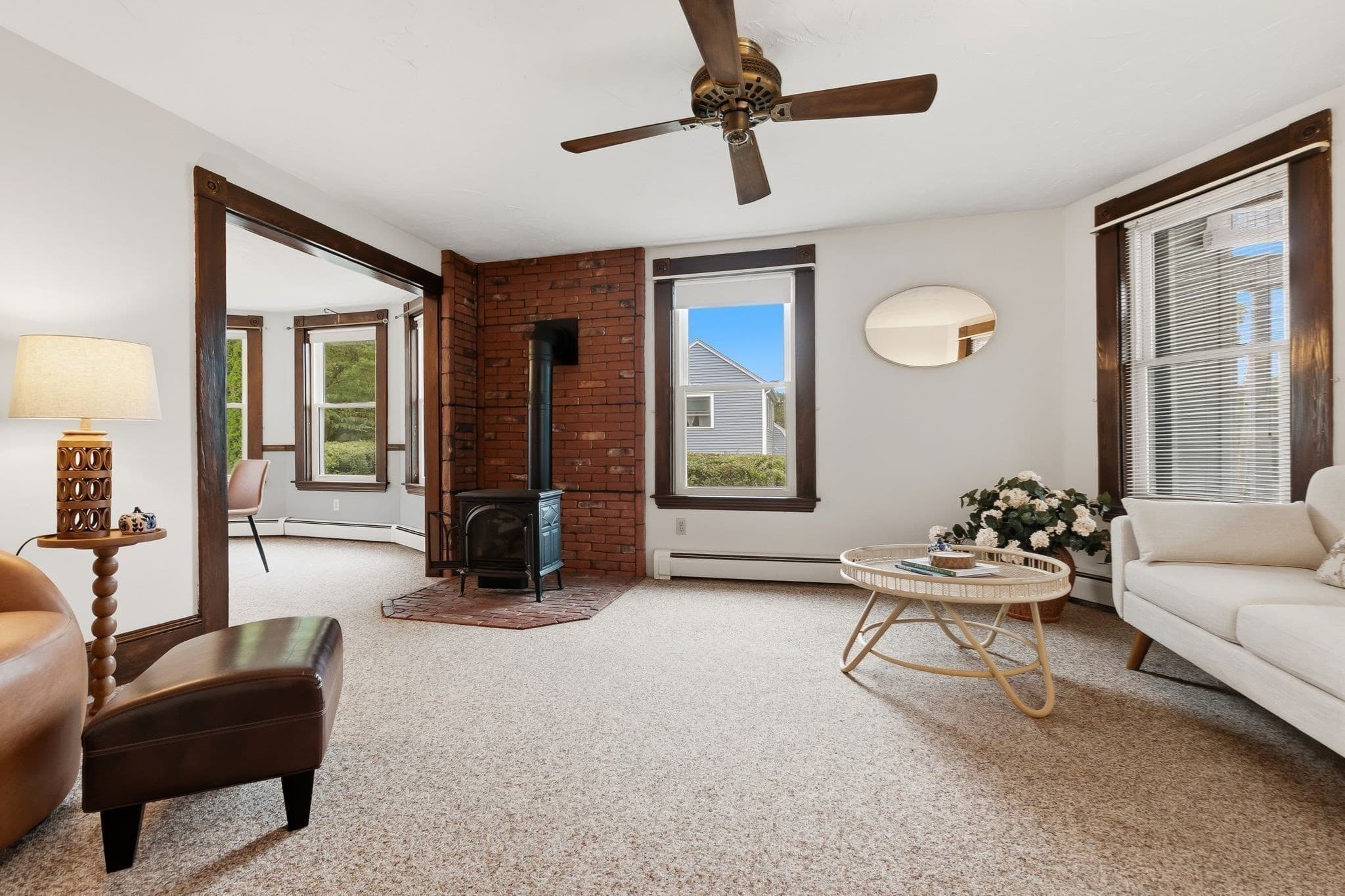 Single Family Residence at 4 Longfellow St, Beverly MA 01915, Beverly, photo 4 of 37