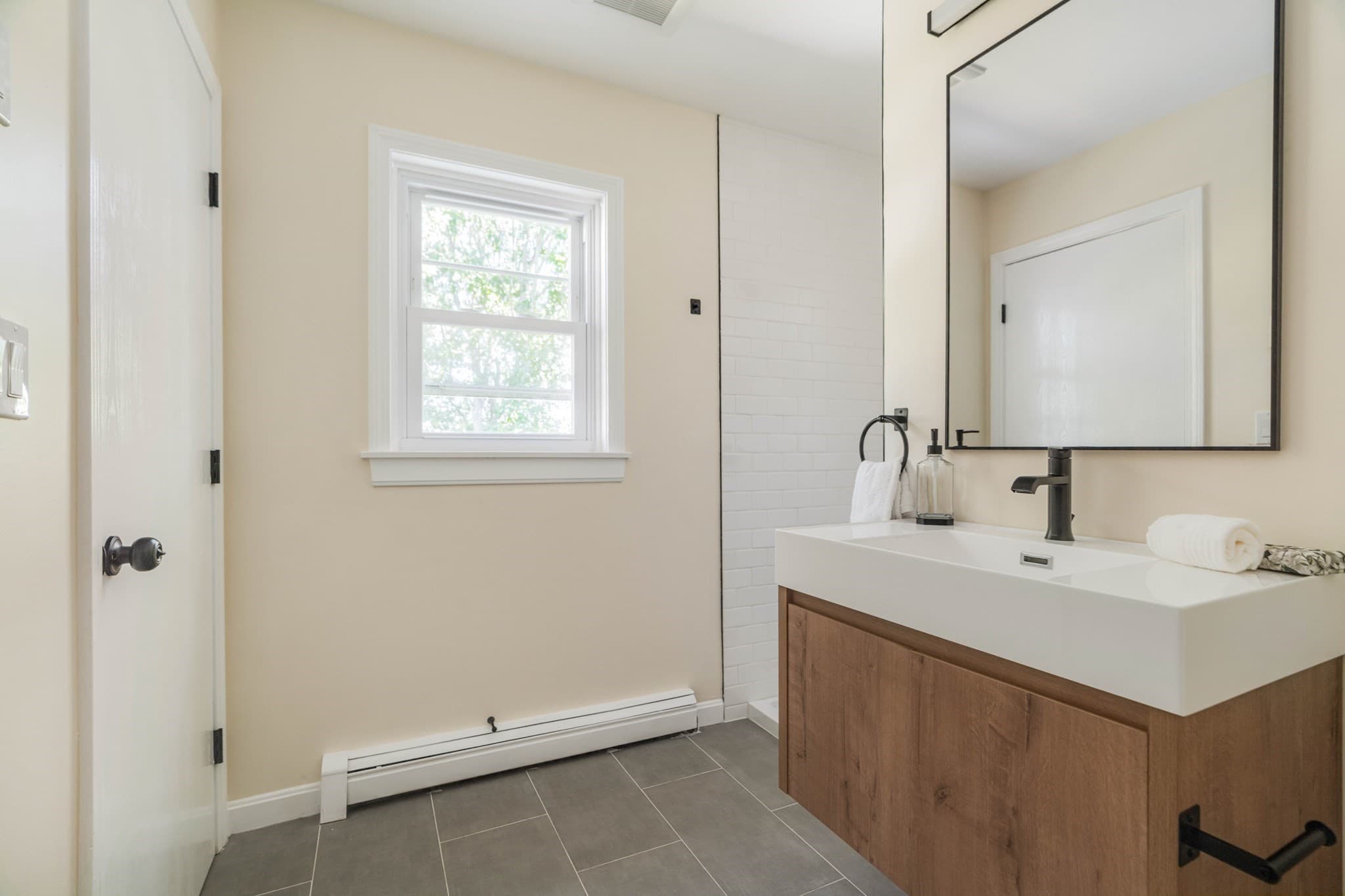 Single Family Residence at 35 Alison Way, Lynn MA 01904, Lynn, photo 25 of 39