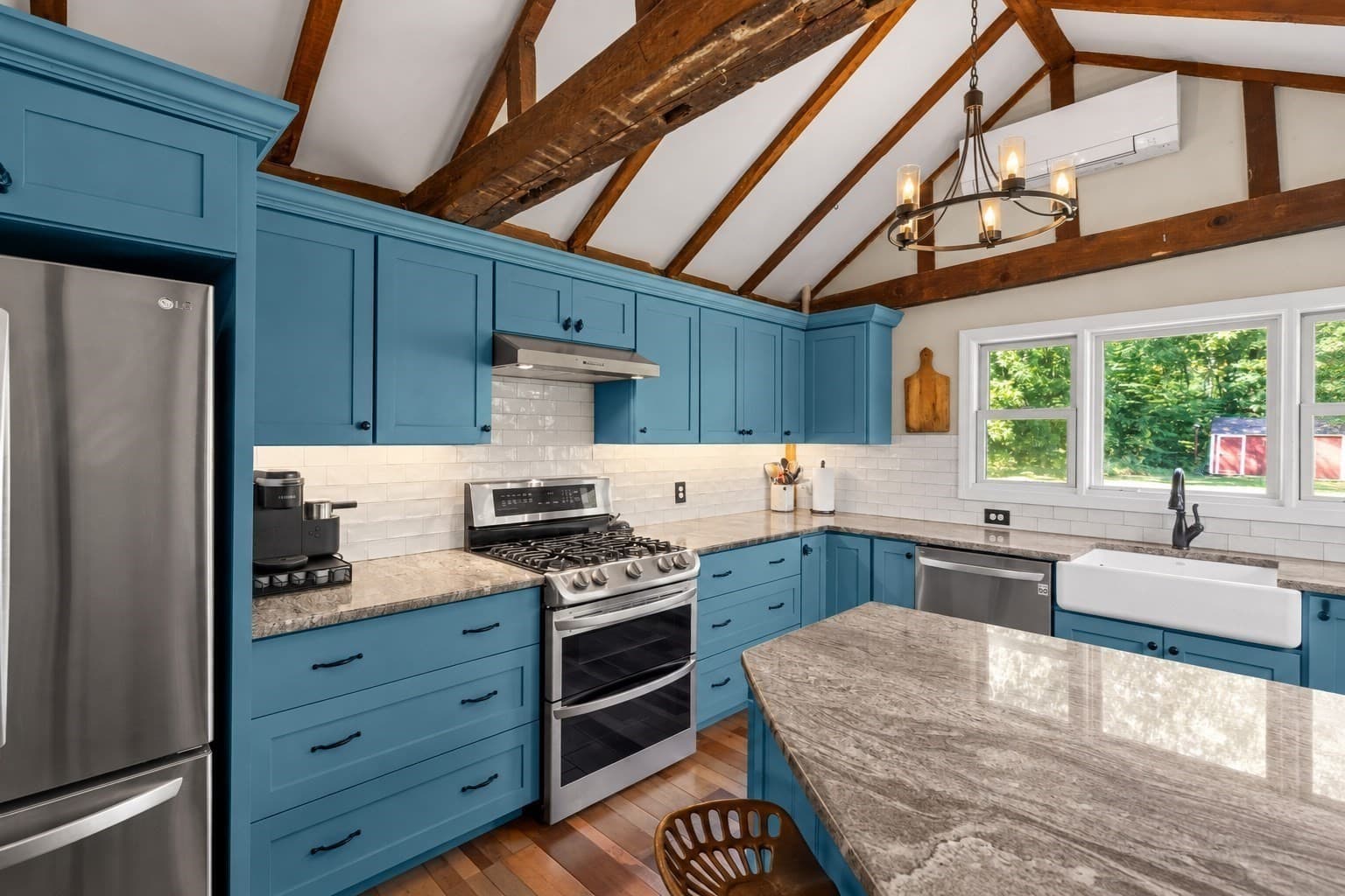 Single Family Residence at 53 Groton Rd, Shirley MA 01464, photo 9 of 42