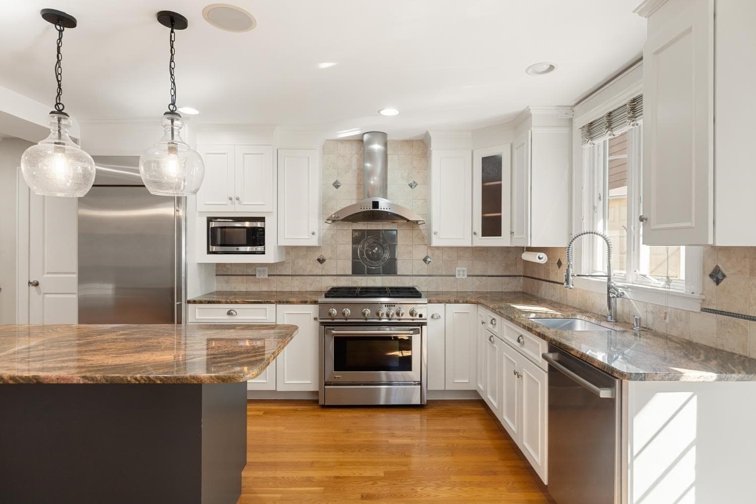 Single Family Residence at 85 Robbins Rd, Watertown MA 02472, Watertown, photo 16 of 40