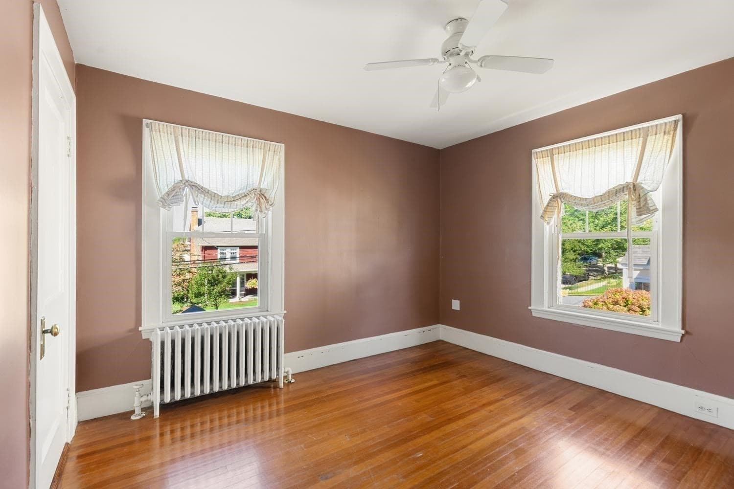 Single Family Residence at 85 Robbins Rd, Watertown MA 02472, Watertown, photo 26 of 40
