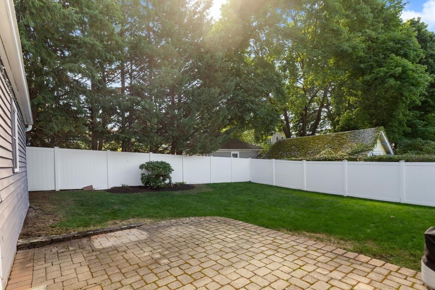 Single Family Residence at 85 Robbins Rd, Watertown MA 02472, Watertown, photo 37 of 40