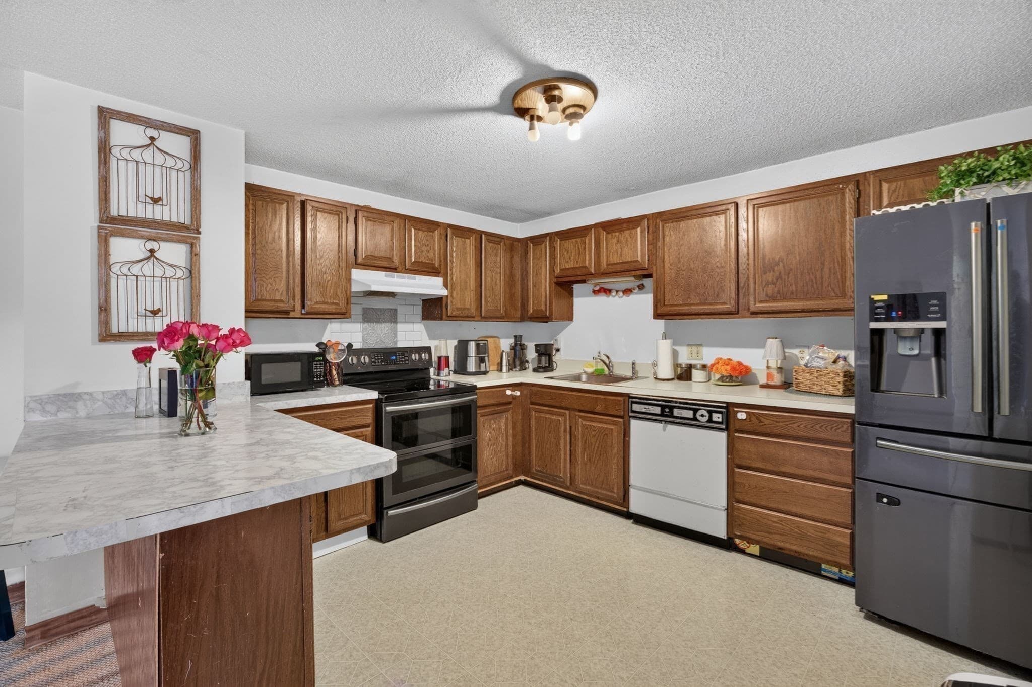 Condominium at 204 Washington St # 304, Lynn MA 01902, Lynn, photo 5 of 25