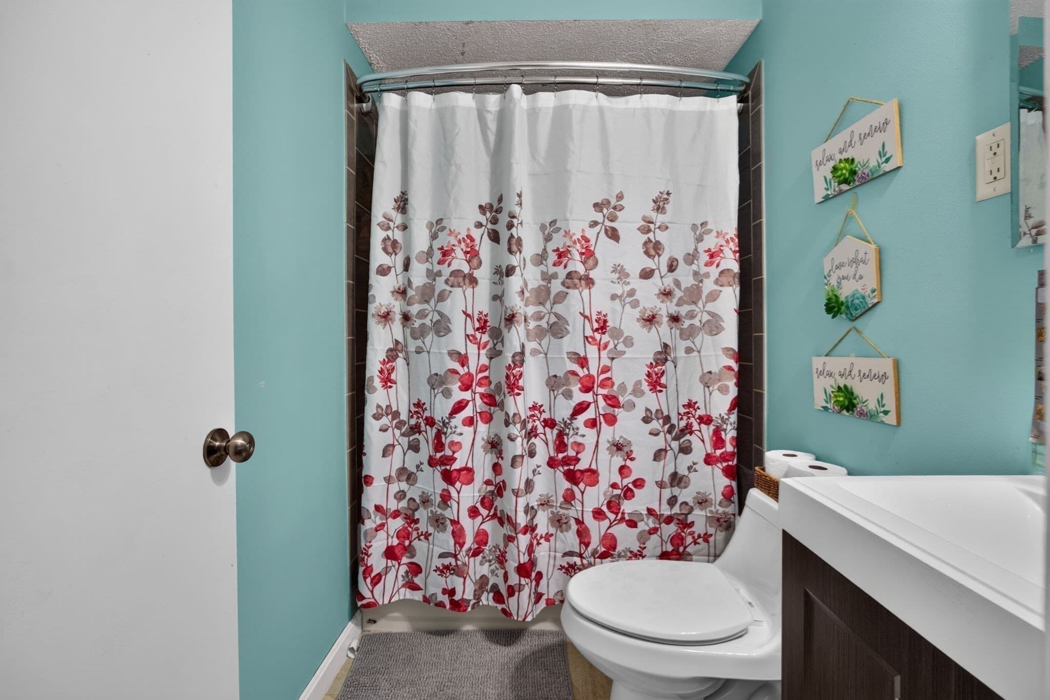Condominium at 204 Washington St # 304, Lynn MA 01902, Lynn, photo 9 of 25