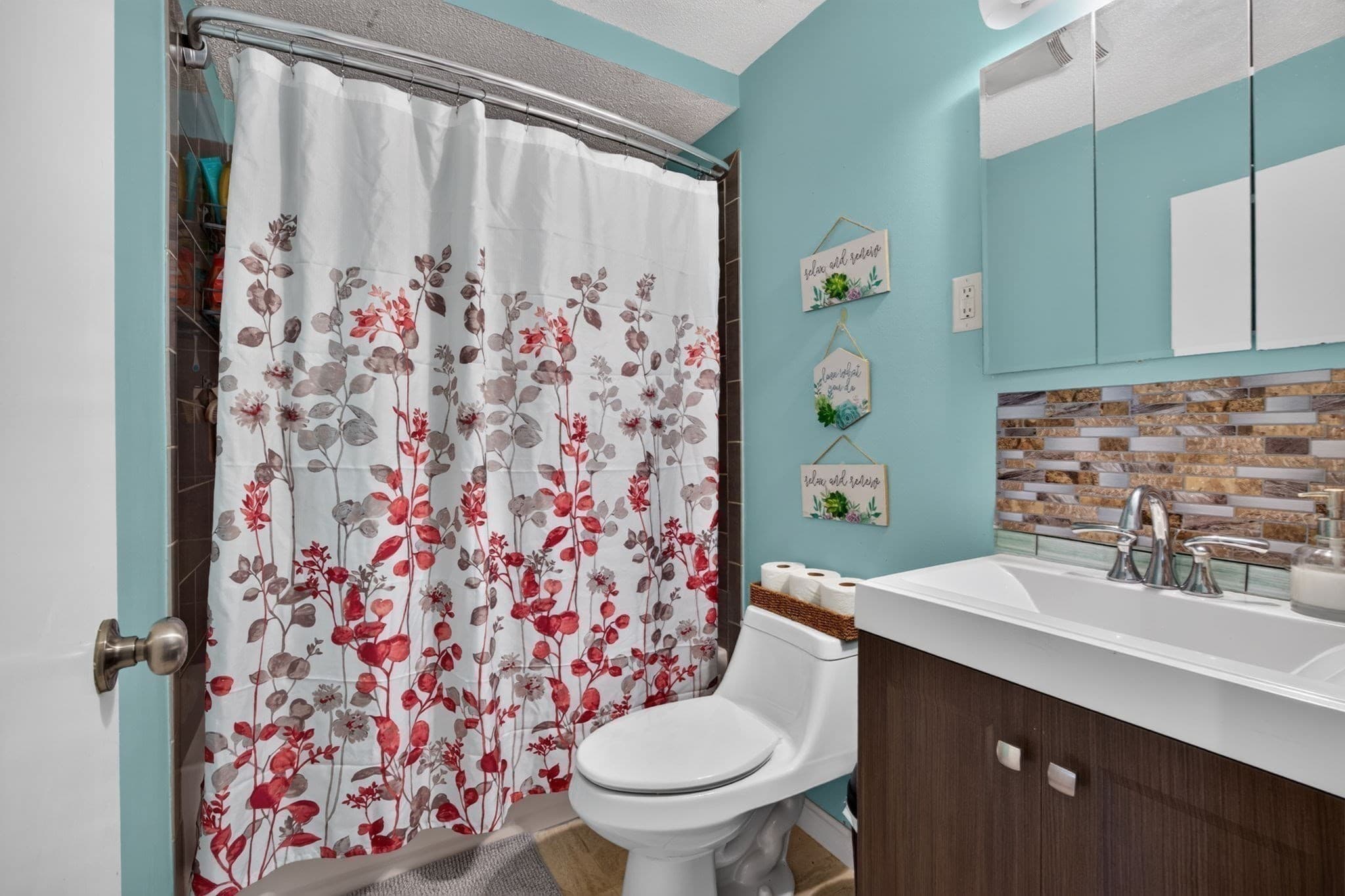 Condominium at 204 Washington St # 304, Lynn MA 01902, Lynn, photo 10 of 25