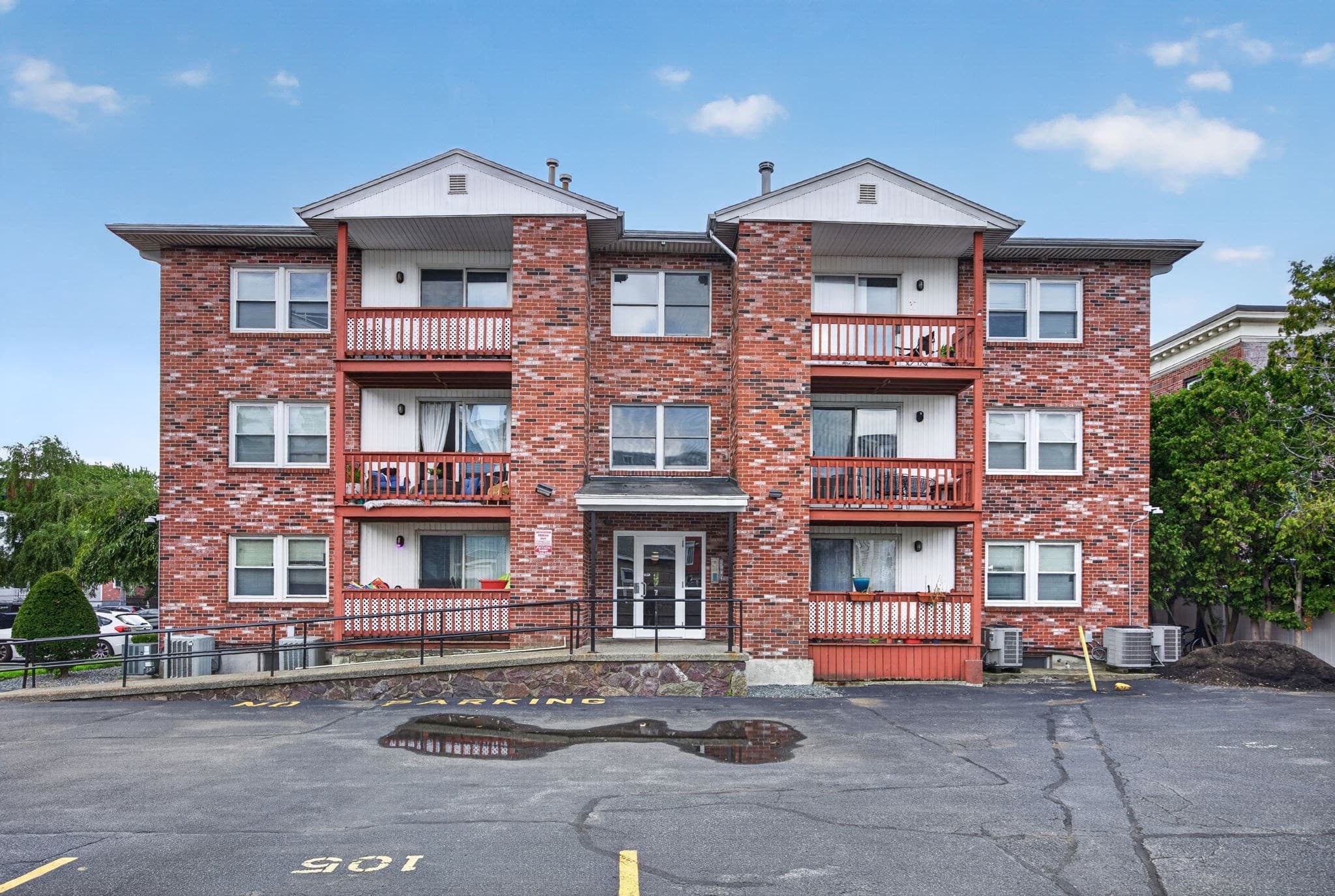 Condominium at 204 Washington St # 304, Lynn MA 01902, Lynn, photo 25 of 25