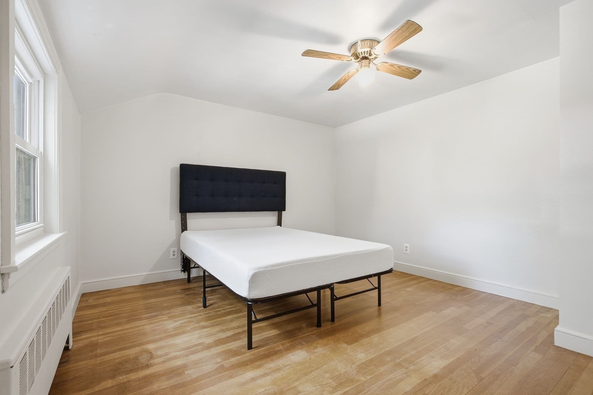Single Family Residence at 222 Cambridge Road, Woburn MA 01801, Woburn, photo 13 of 41