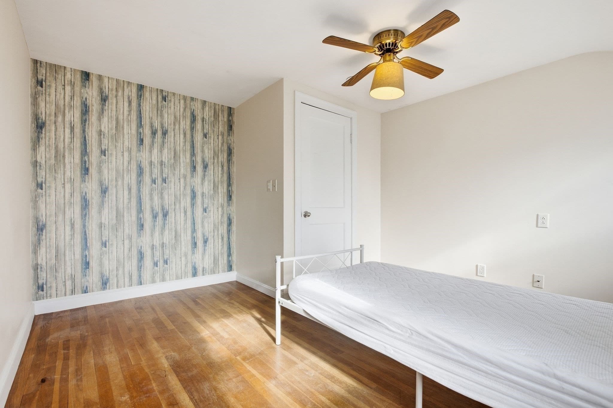 Single Family Residence at 222 Cambridge Road, Woburn MA 01801, Woburn, photo 17 of 41