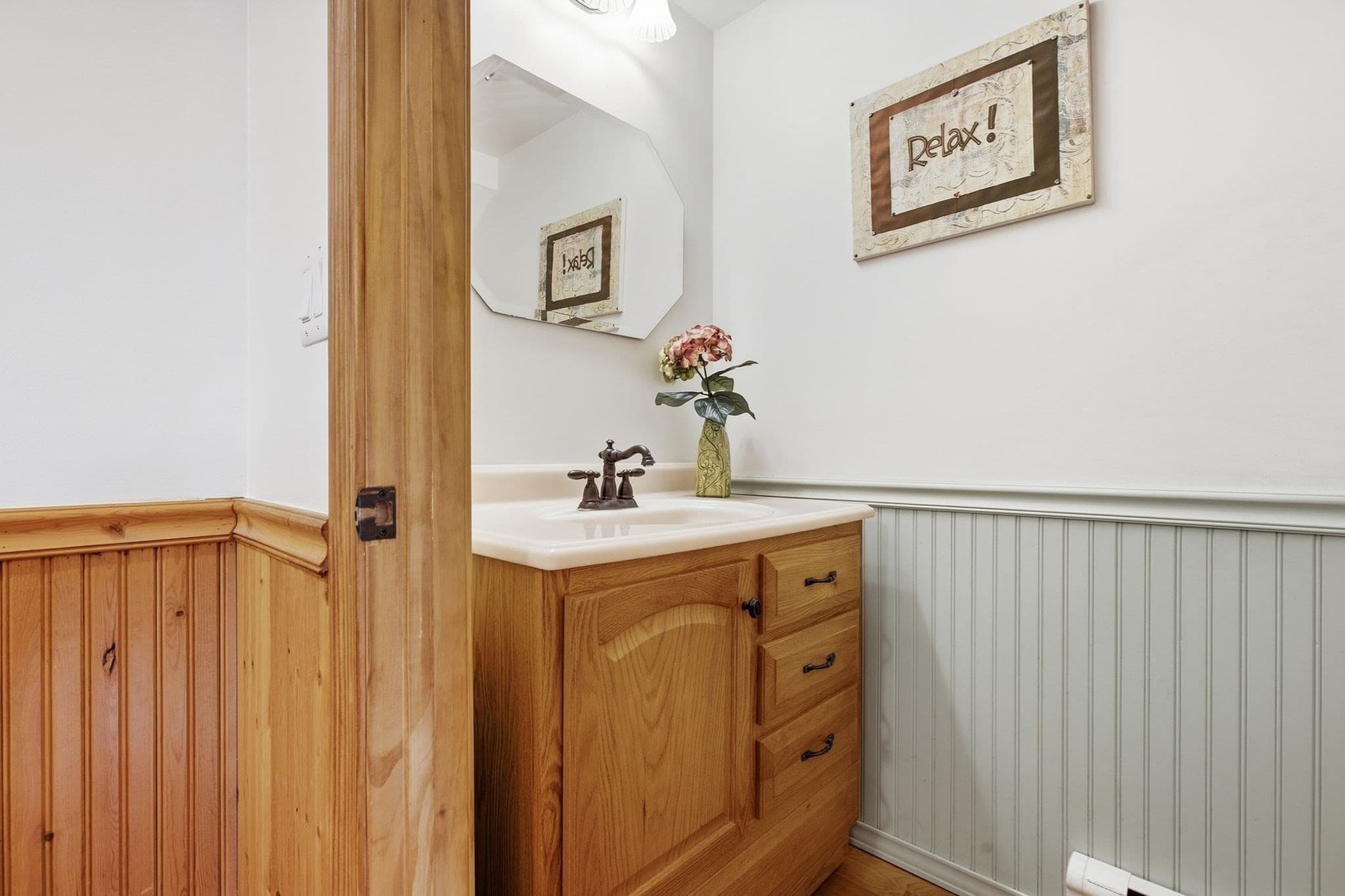 Single Family Residence at 222 Cambridge Road, Woburn MA 01801, Woburn, photo 24 of 41