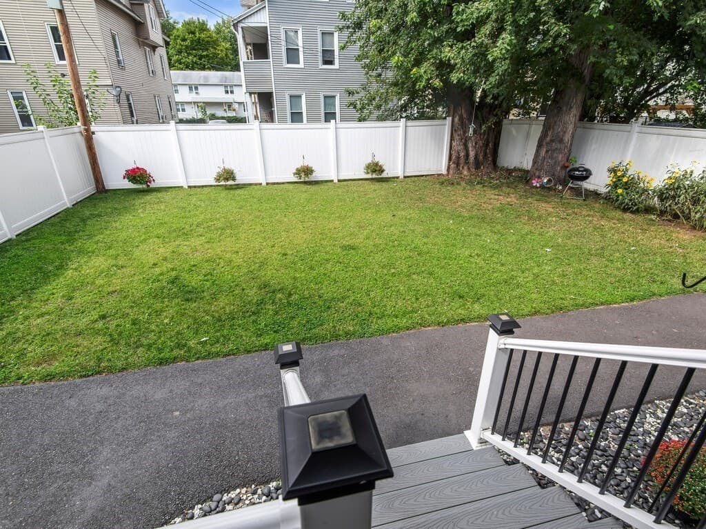 Single Family Residence at 42 Ringgold St, Springfield MA 01107, Springfield, photo 32 of 42