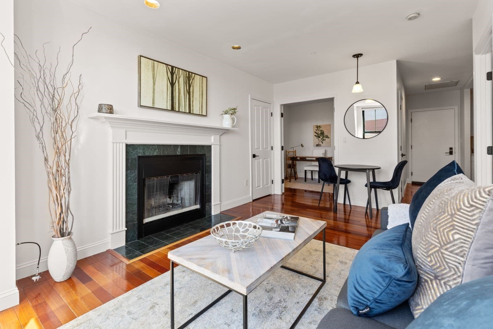 Condominium at 75 Clarendon St # 607, Boston MA 02116, photo 2 of 15