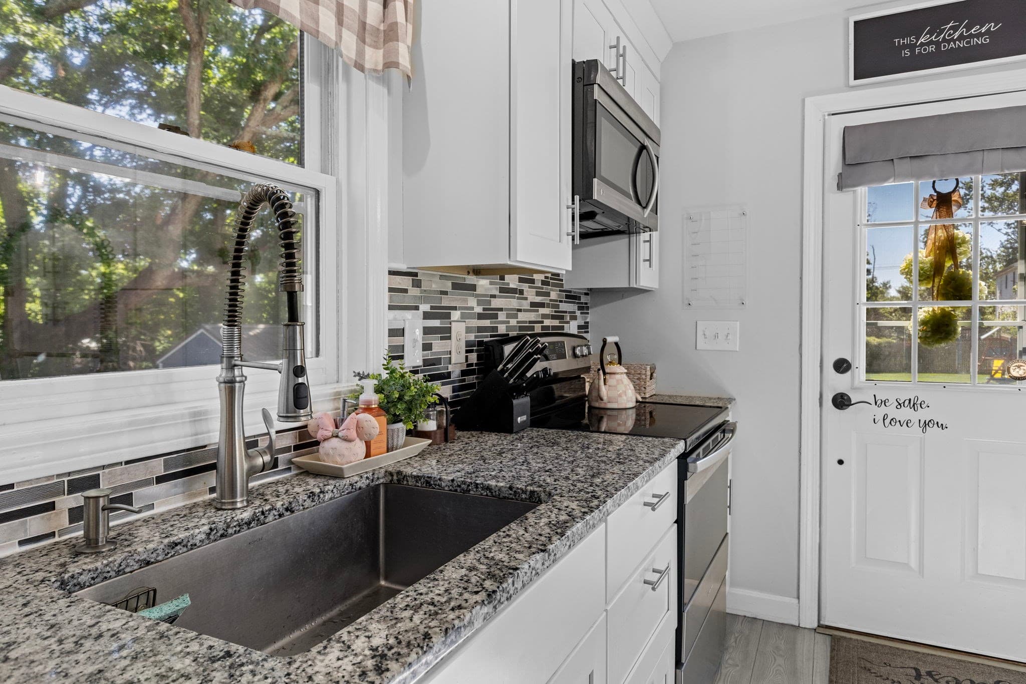 Single Family Residence at 5 Rawson Road, Bellingham MA 02019, Bellingham, photo 12 of 42