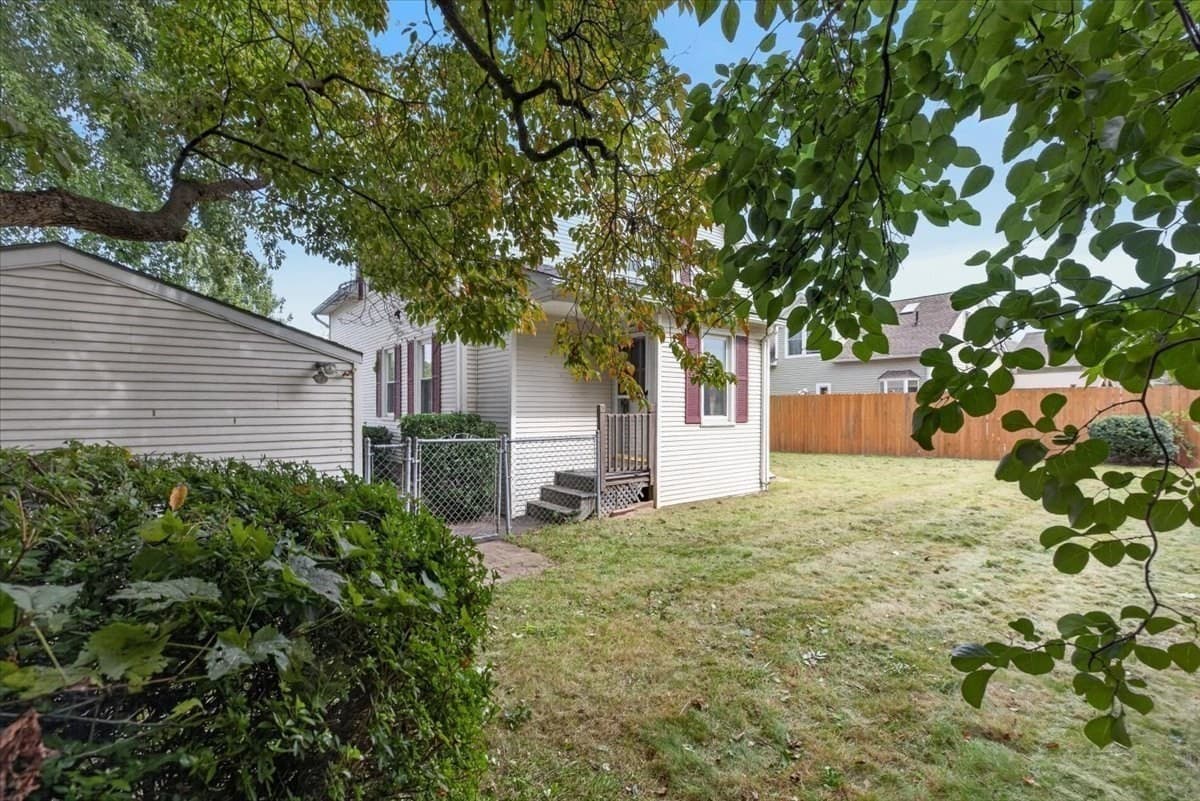 Single Family Residence at 35 Lorraine St, Chicopee MA 01013, Chicopee, photo 30 of 40