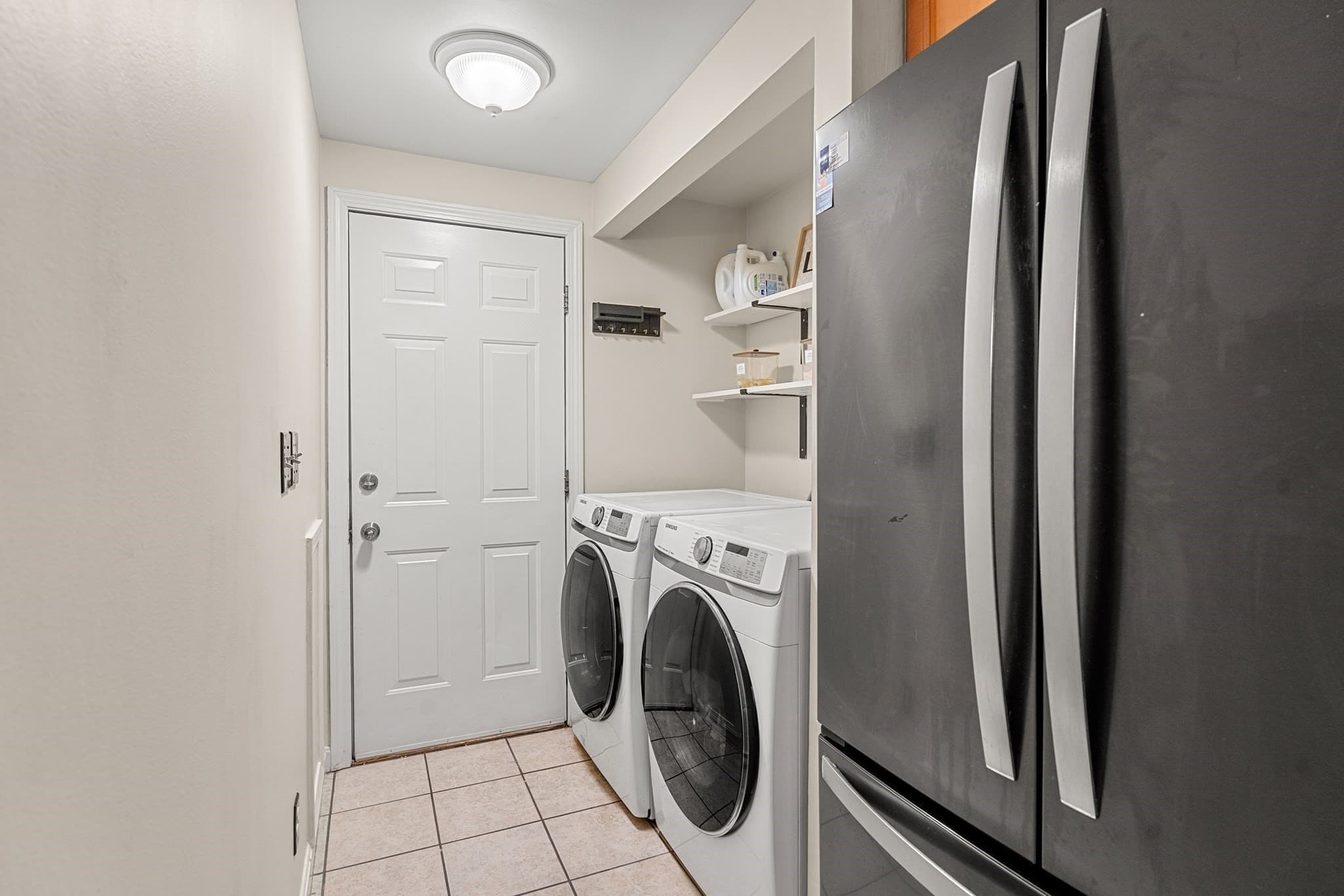 Single Family Residence at 41 Woodland Rd, Uxbridge MA 01569, Uxbridge, photo 11 of 31