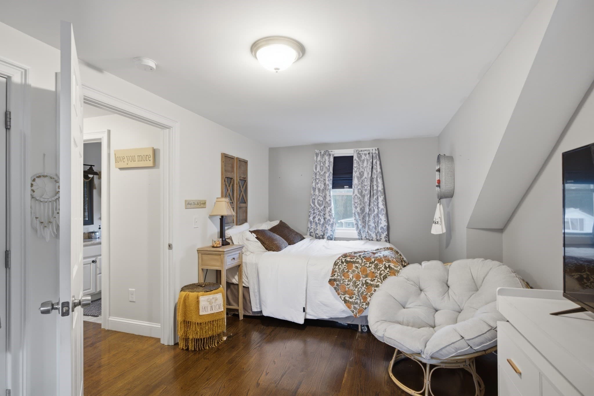 Single Family Residence at 47 John St, Lunenburg MA 01462, Lunenburg, photo 27 of 38