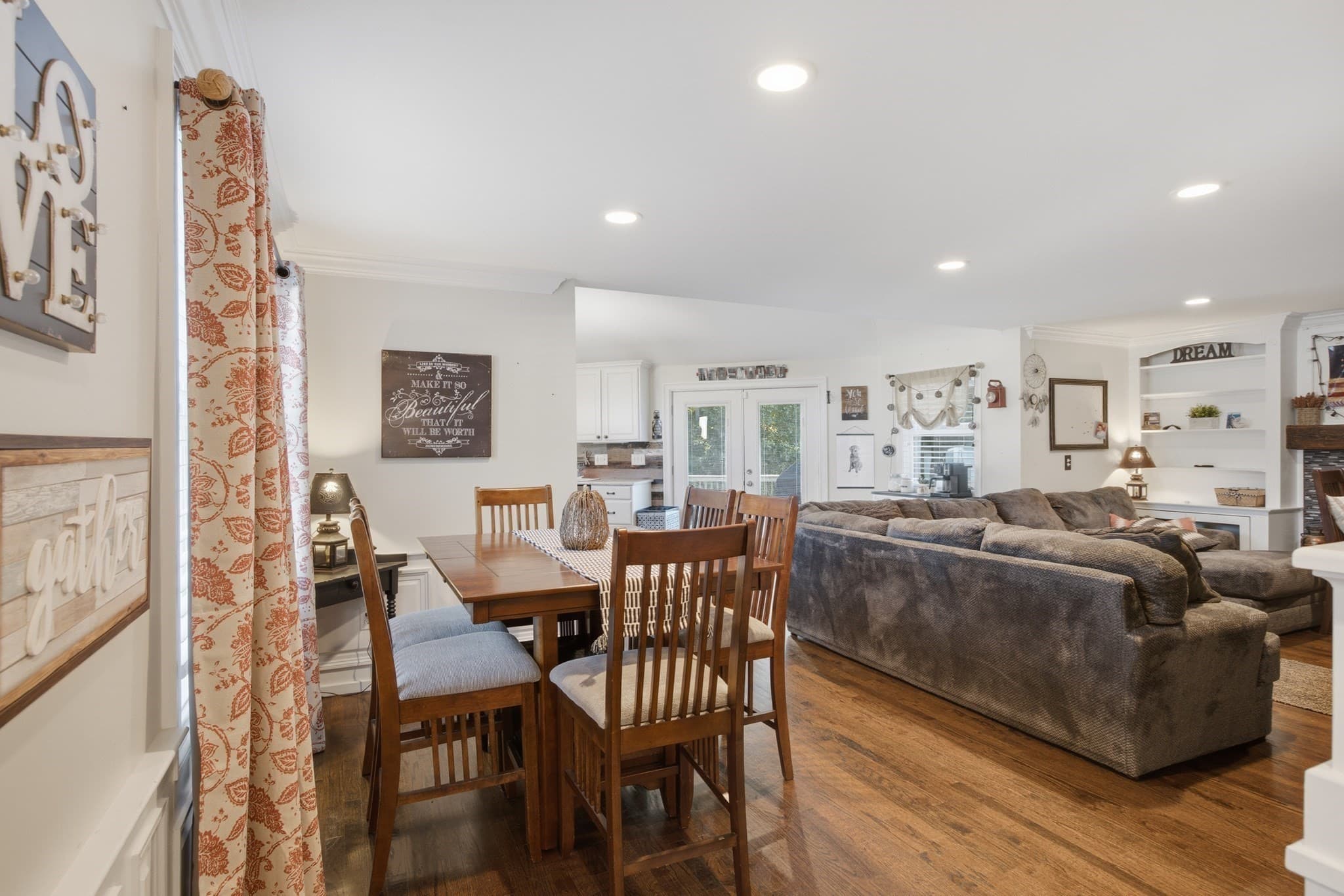 Single Family Residence at 47 John St, Lunenburg MA 01462, Lunenburg, photo 11 of 38