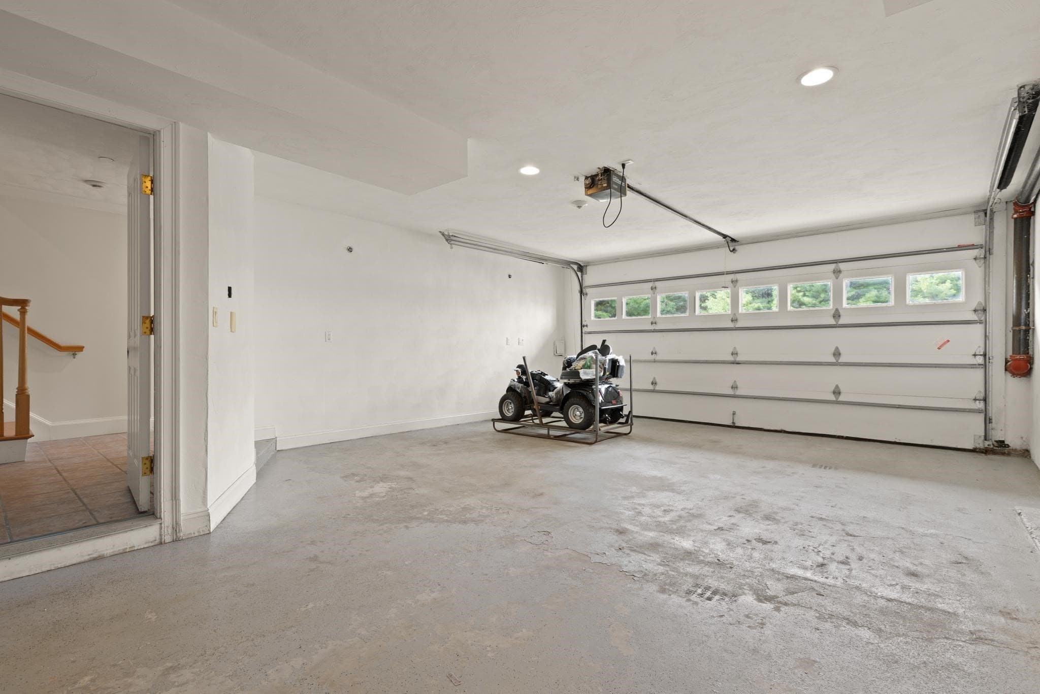 Condominium at 8 Dansreau Place # 8, Middleton MA 01949, Middleton, photo 5 of 41