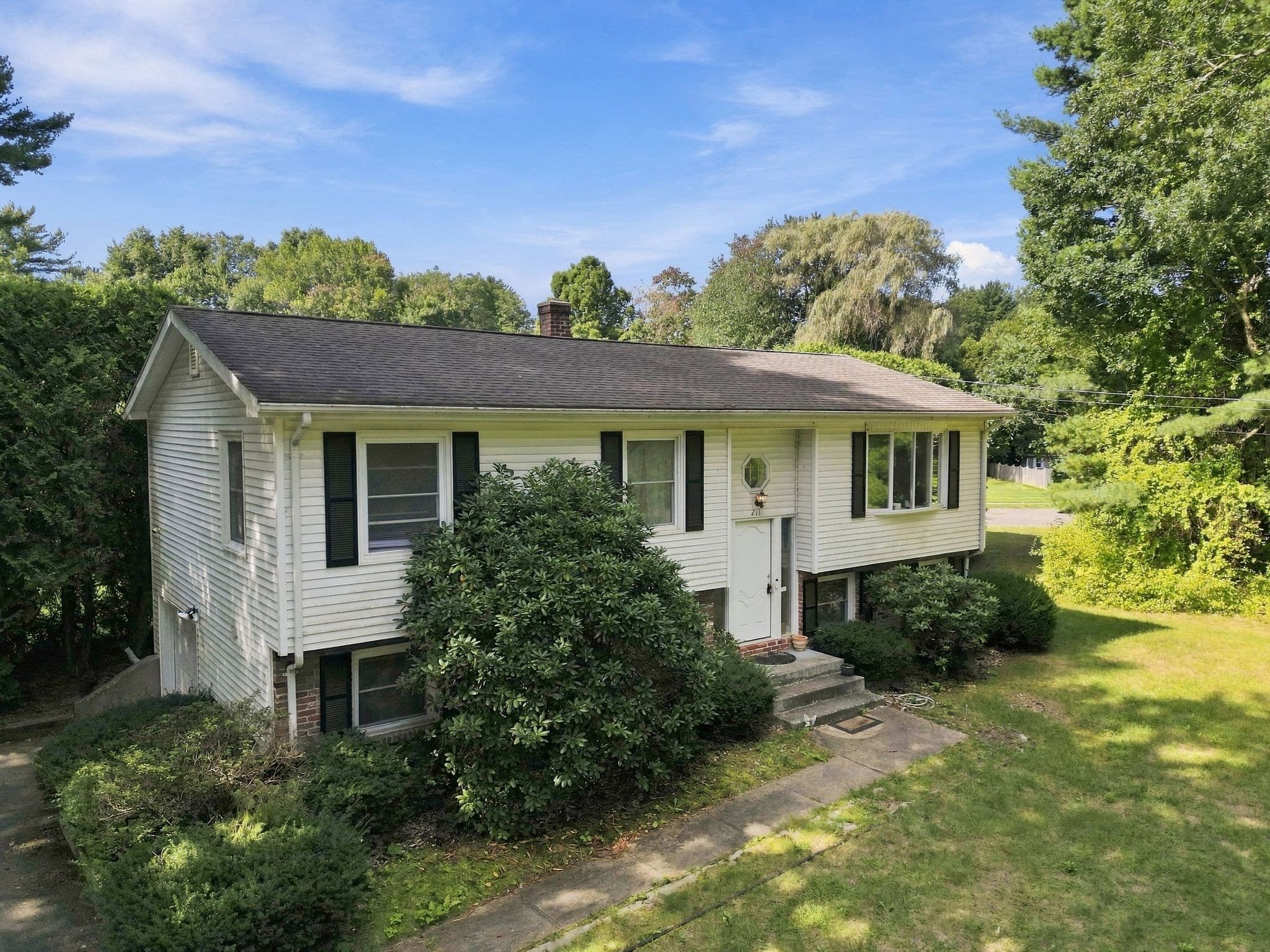 Single Family Residence at 211 Allen St, East Longmeadow MA 01028, East Longmeadow, photo 32 of 41