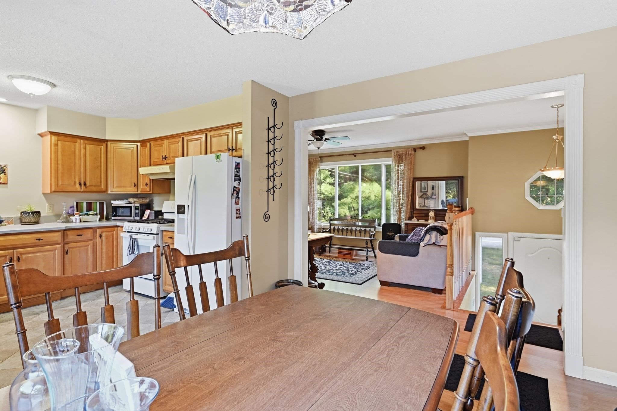 Single Family Residence at 211 Allen St, East Longmeadow MA 01028, East Longmeadow, photo 10 of 41