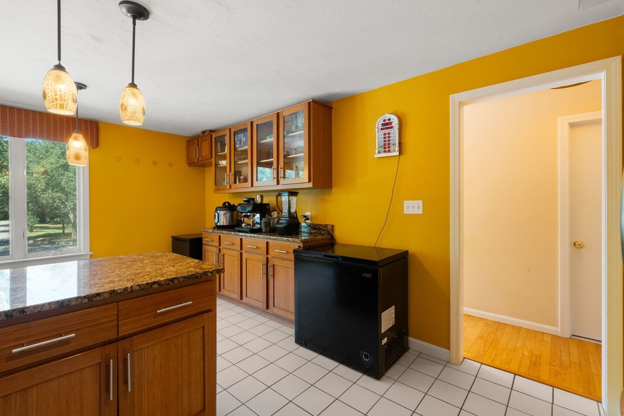 Condominium at 304 Erin Rd # 304, Stoughton MA 02072, Stoughton, photo 11 of 37