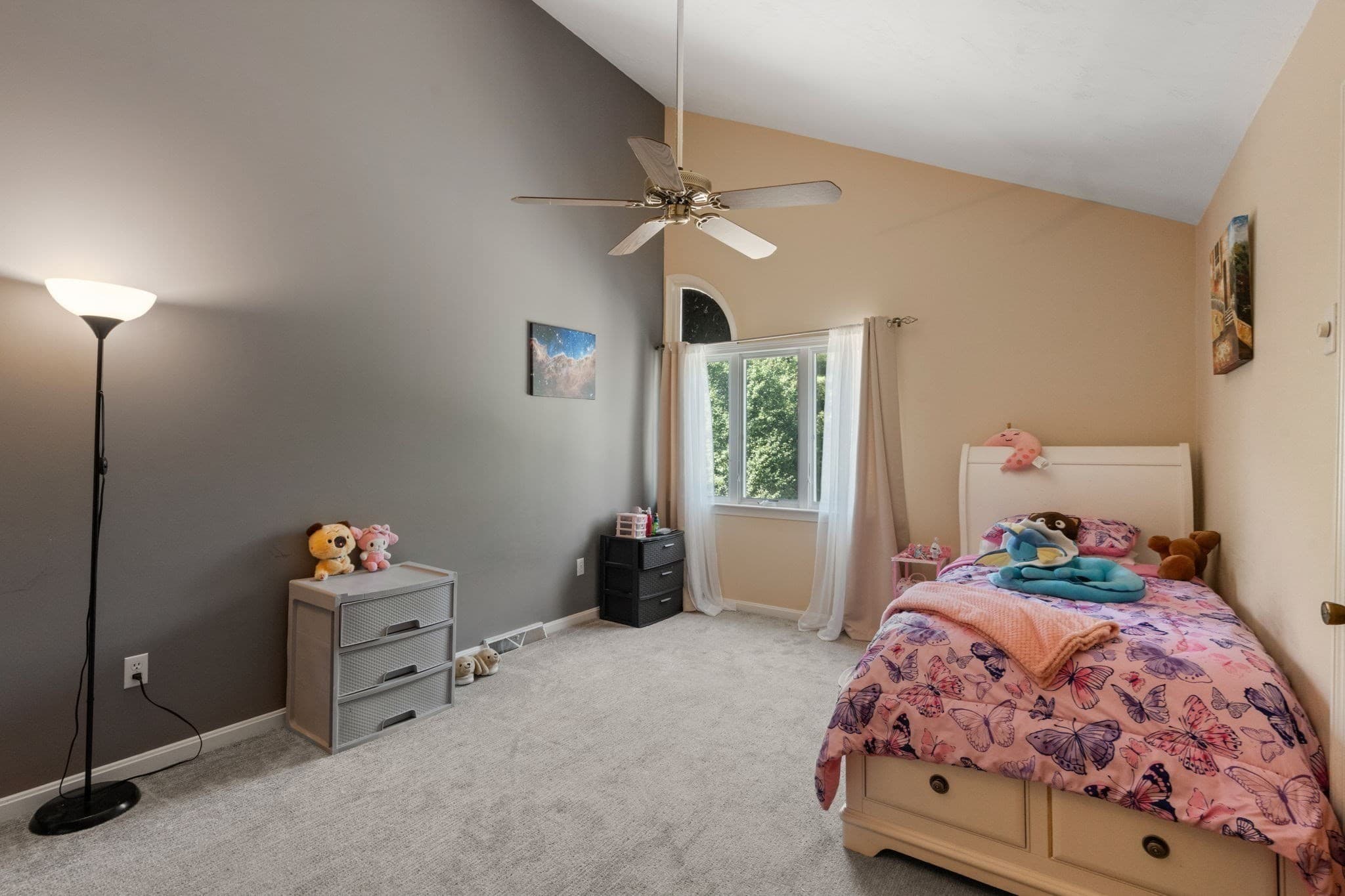Condominium at 304 Erin Rd # 304, Stoughton MA 02072, Stoughton, photo 19 of 37