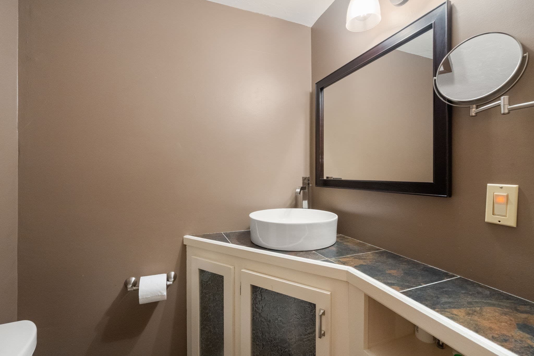 Condominium at 304 Erin Rd # 304, Stoughton MA 02072, Stoughton, photo 25 of 37
