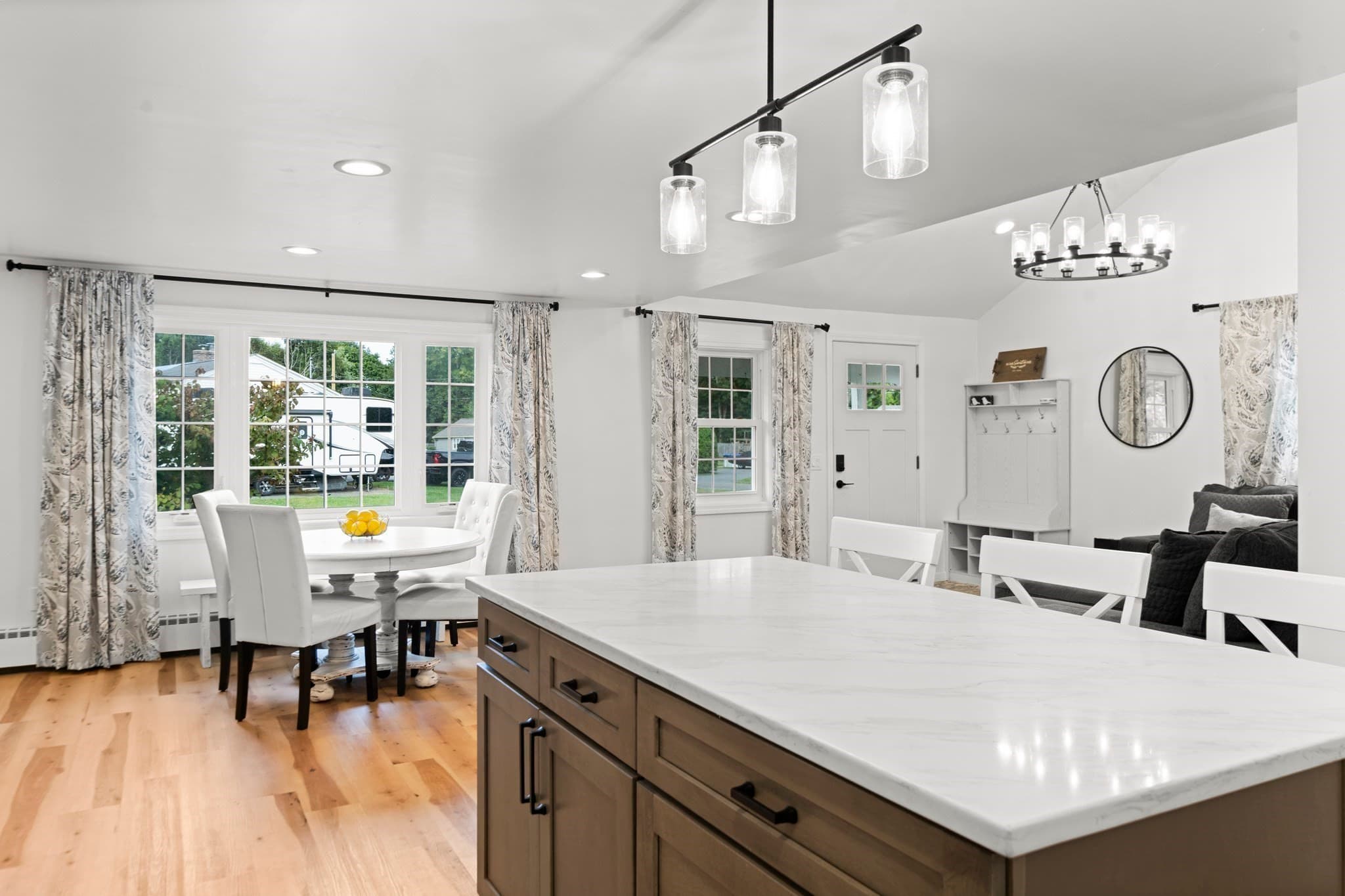 Single Family Residence at 11 Fernwood Rd, Southwick MA 01077, Southwick, photo 5 of 27