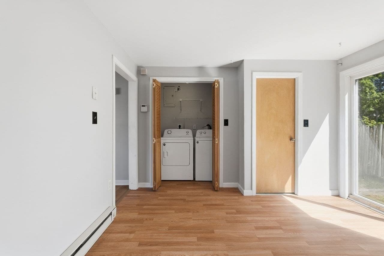Condominium at 17 Orchard # L, Haverhill MA 01830, Haverhill, photo 12 of 22