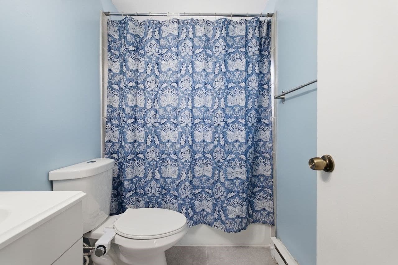 Condominium at 17 Orchard # L, Haverhill MA 01830, Haverhill, photo 20 of 22