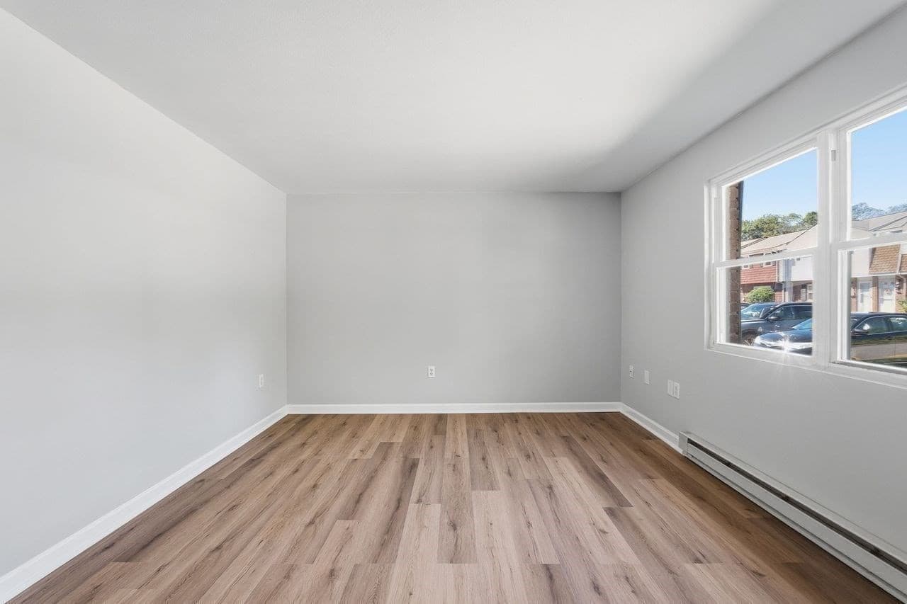 Condominium at 17 Orchard # L, Haverhill MA 01830, Haverhill, photo 9 of 22