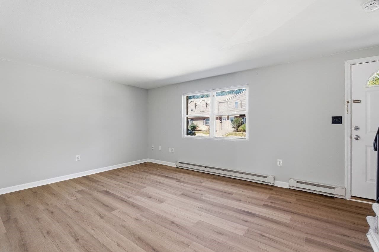 Condominium at 17 Orchard # L, Haverhill MA 01830, Haverhill, photo 11 of 22